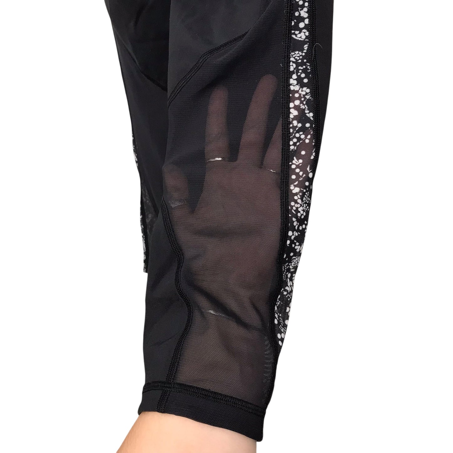 Athletic Leggings Capris By Lululemon In Black, Size:Xs