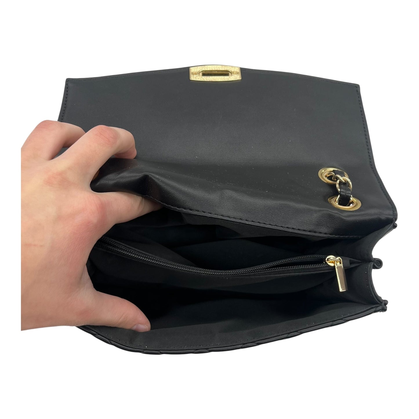 Crossbody By Clothes Mentor In Black, Size:Medium