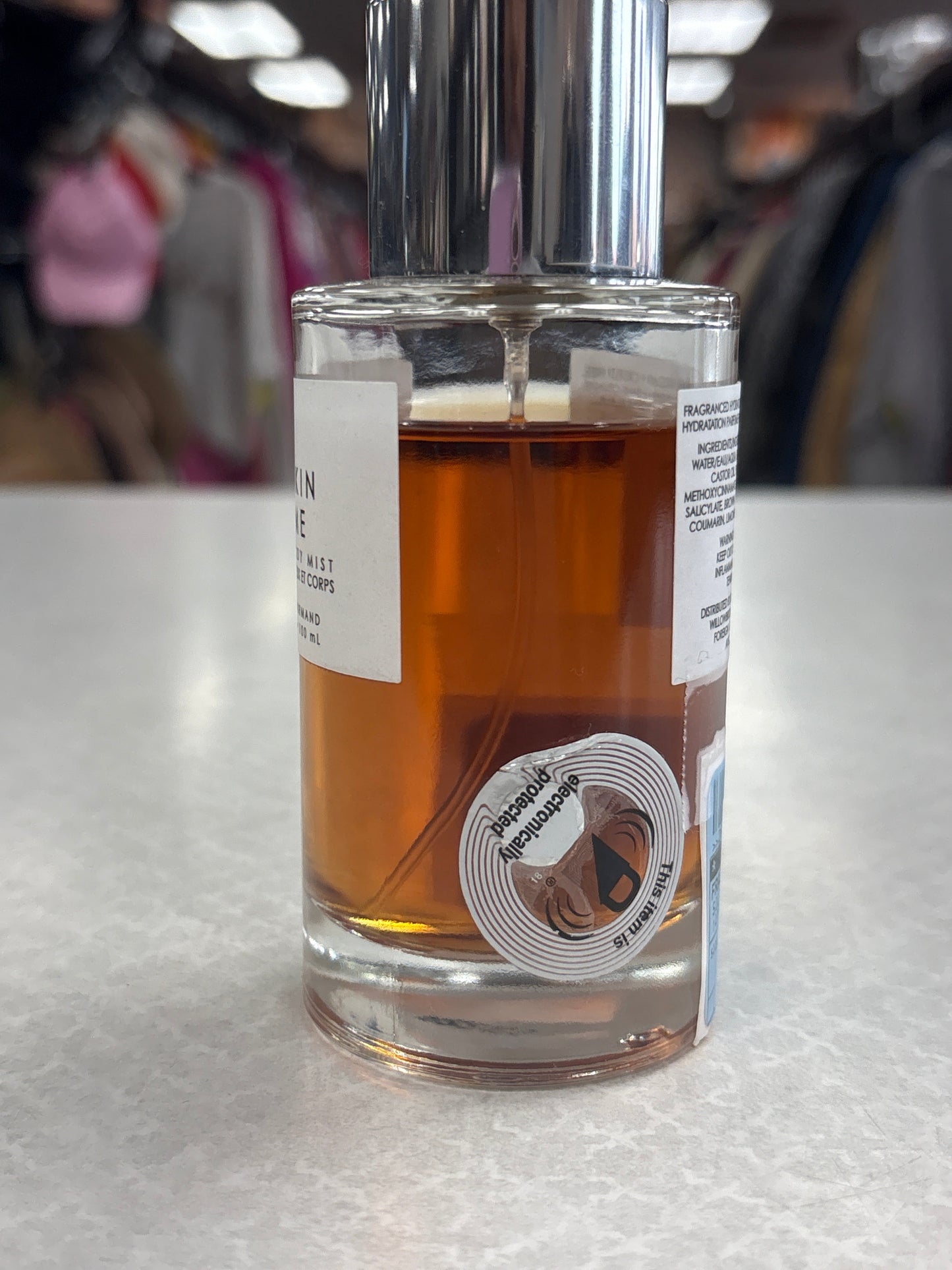 Fragrance By Clothes Mentor In Silver