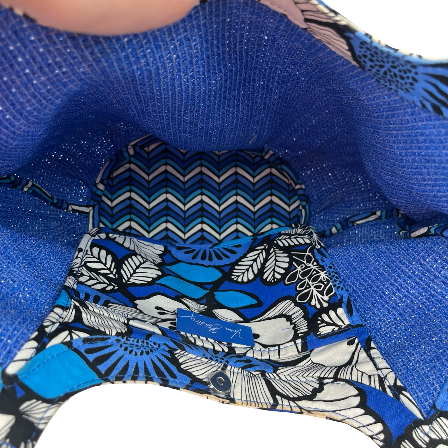 Handbag By Vera Bradley In Blue & White, Size:Medium