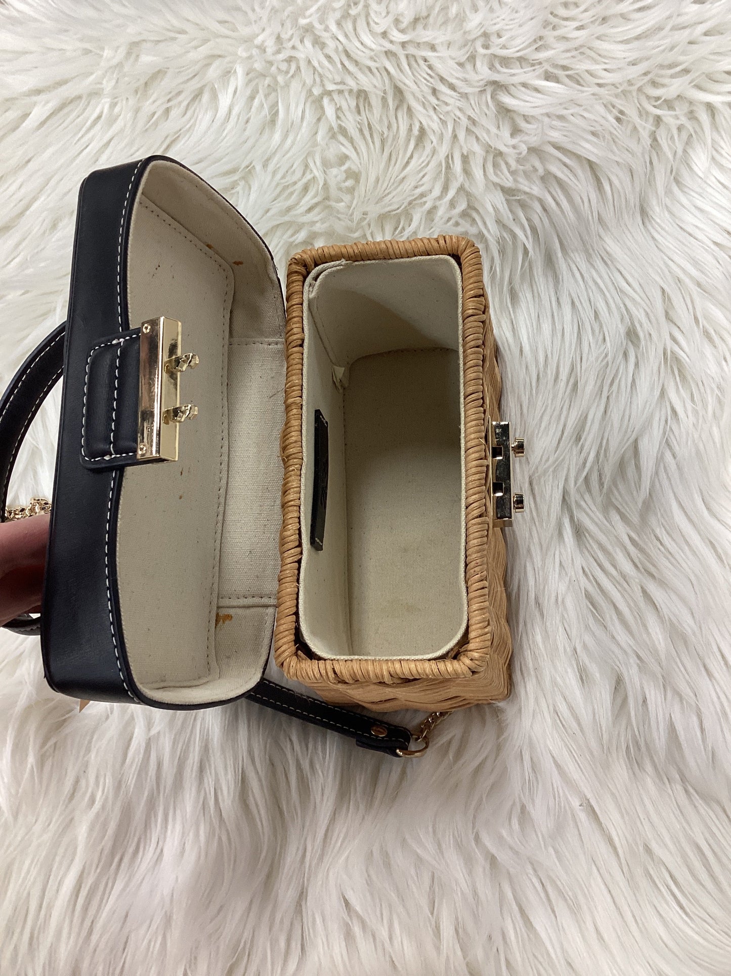 Handbag By Zara In Tan, Size:Small