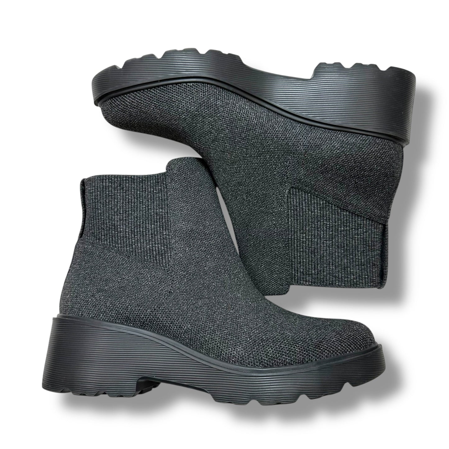 Boots Ankle Flats By VIVAIA In Grey, Size: