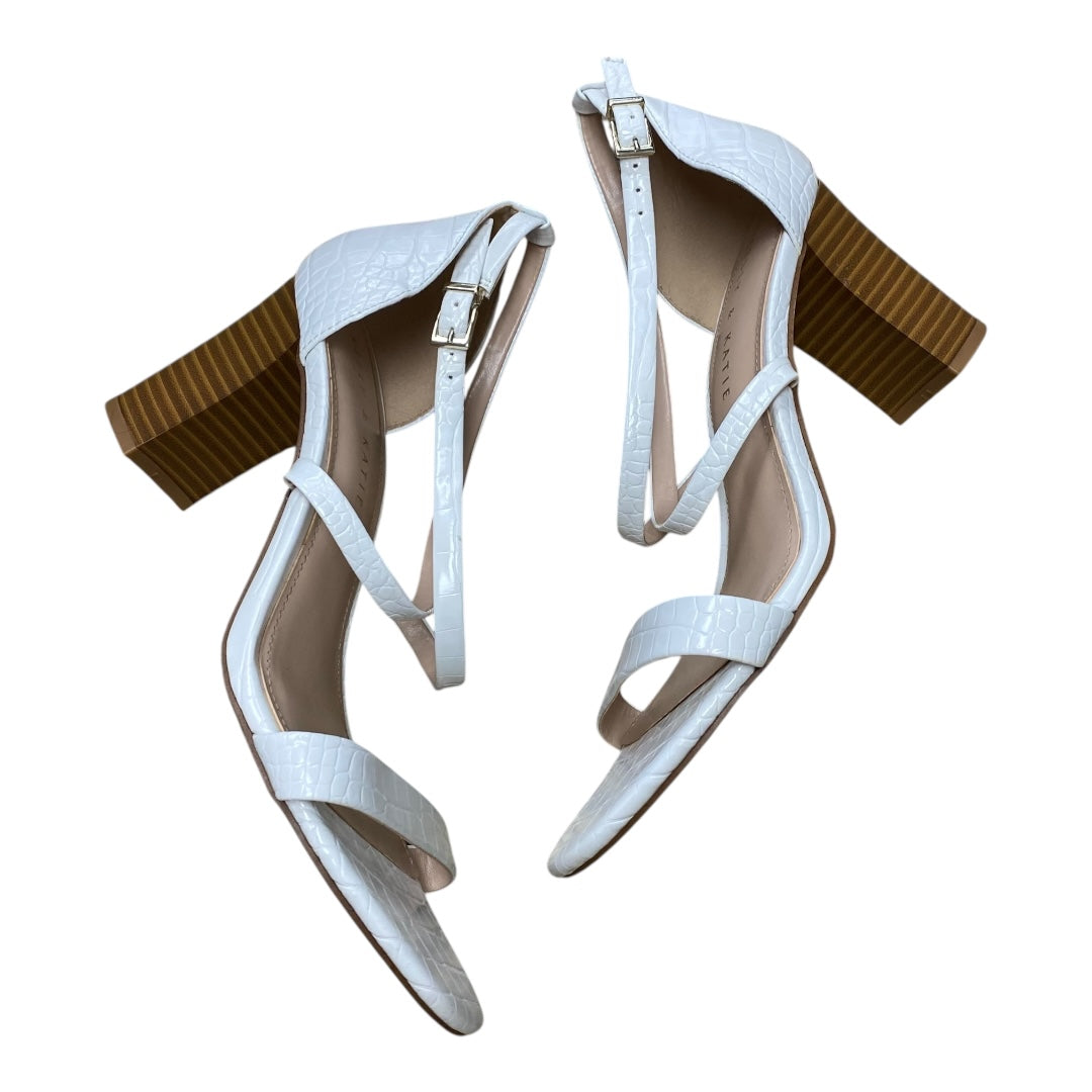 Sandals Heels Block By Kelly And Katie In White, Size:9