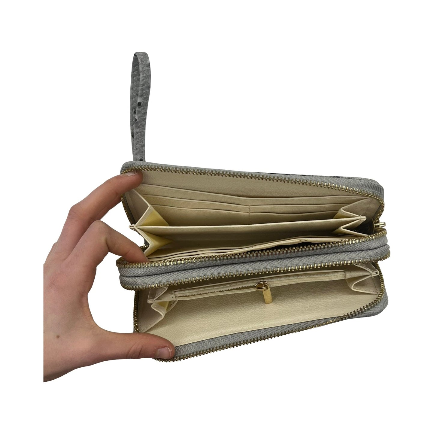 Wallet By Cme In Grey, Size:Large