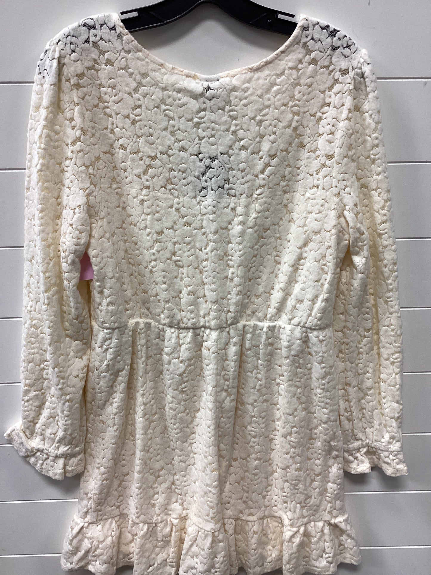 Dress Casual Short By Wild Fable In Cream, Size:L