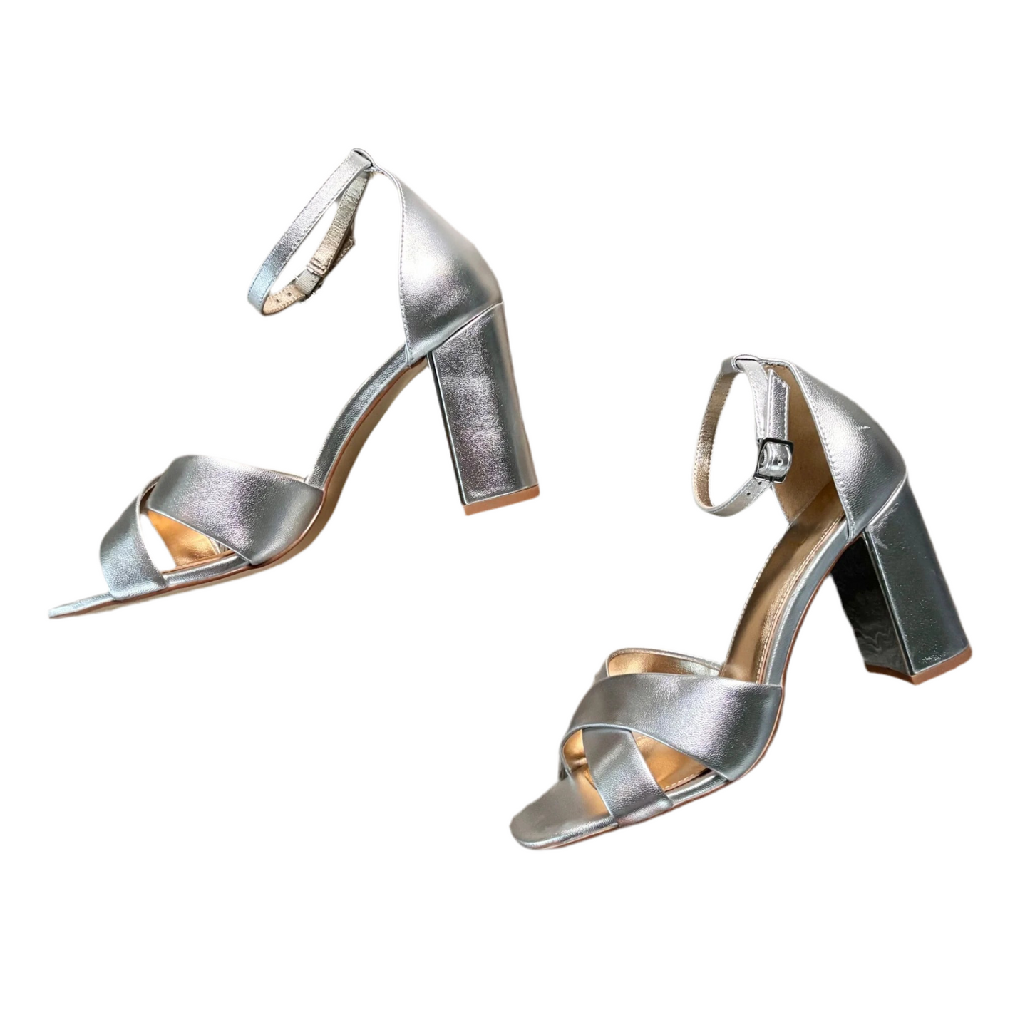 Shoes Designer By Lilly Pulitzer In Silver, Size: 6