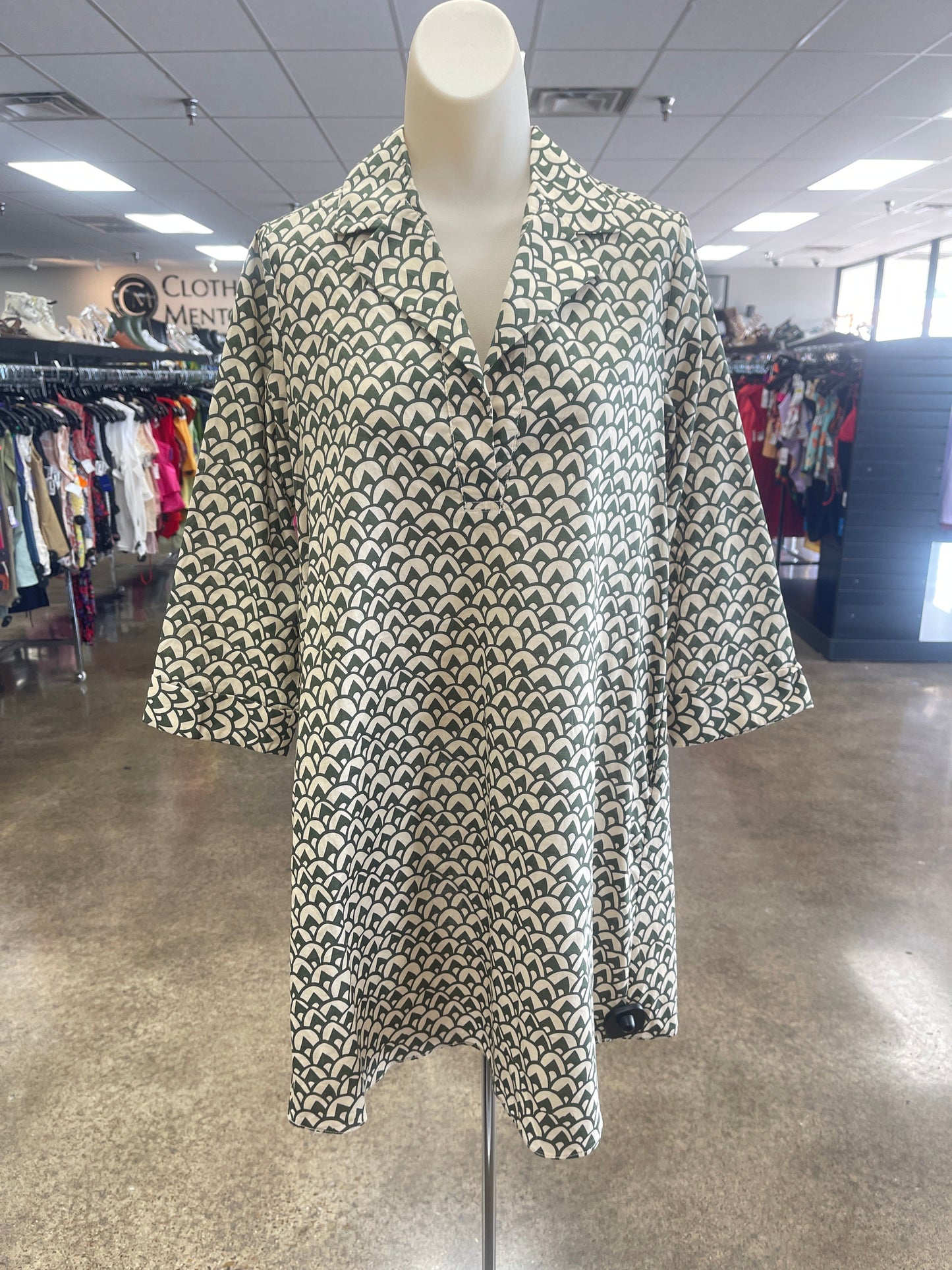 DRESS CASUAL SHORT by JULIE BROWN In GREEN & TAN, Size: S