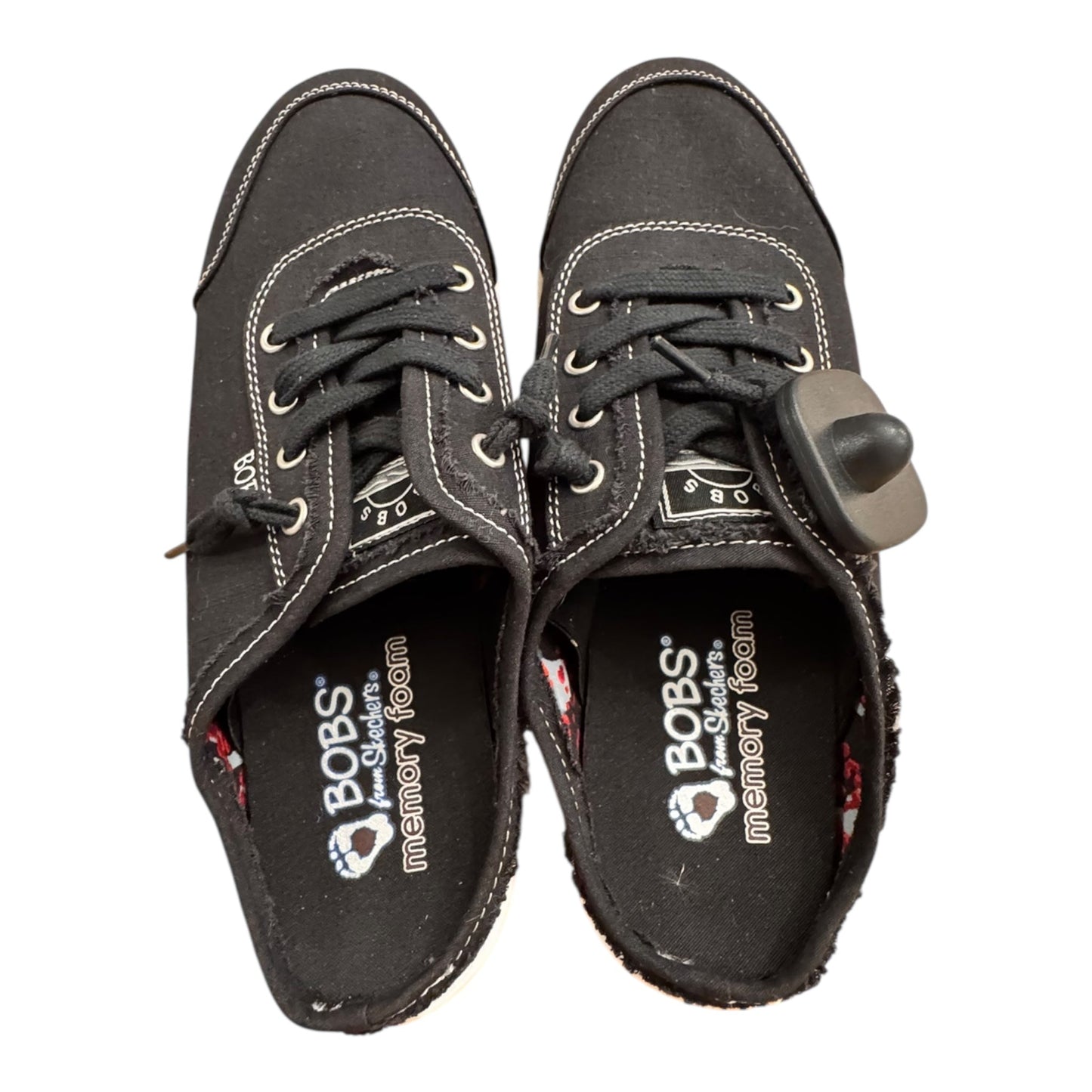 Shoes Sneakers By Bobs In Black & White, Size:7
