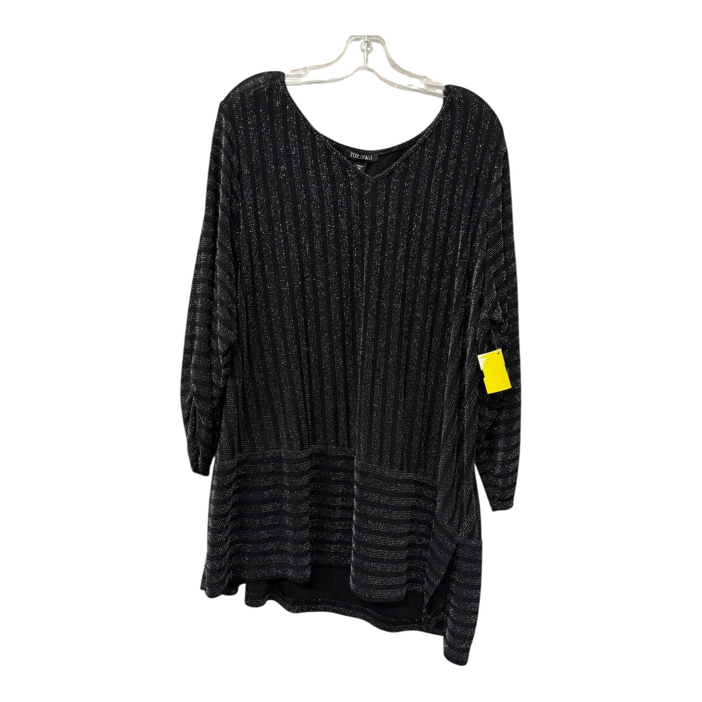 Top 3/4 Sleeve By Roz And Ali In Black & Silver, Size:3X