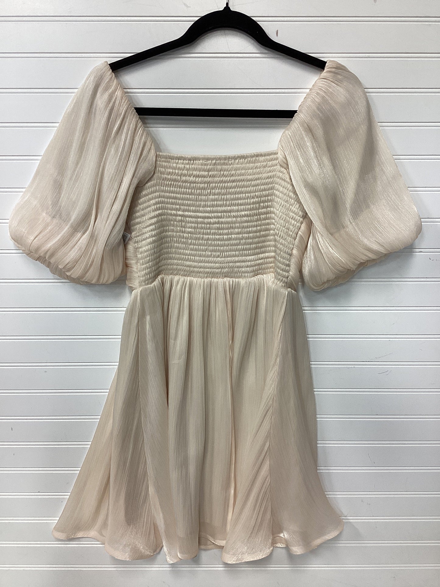 Dress Casual Short By Entro In Cream, Size:S