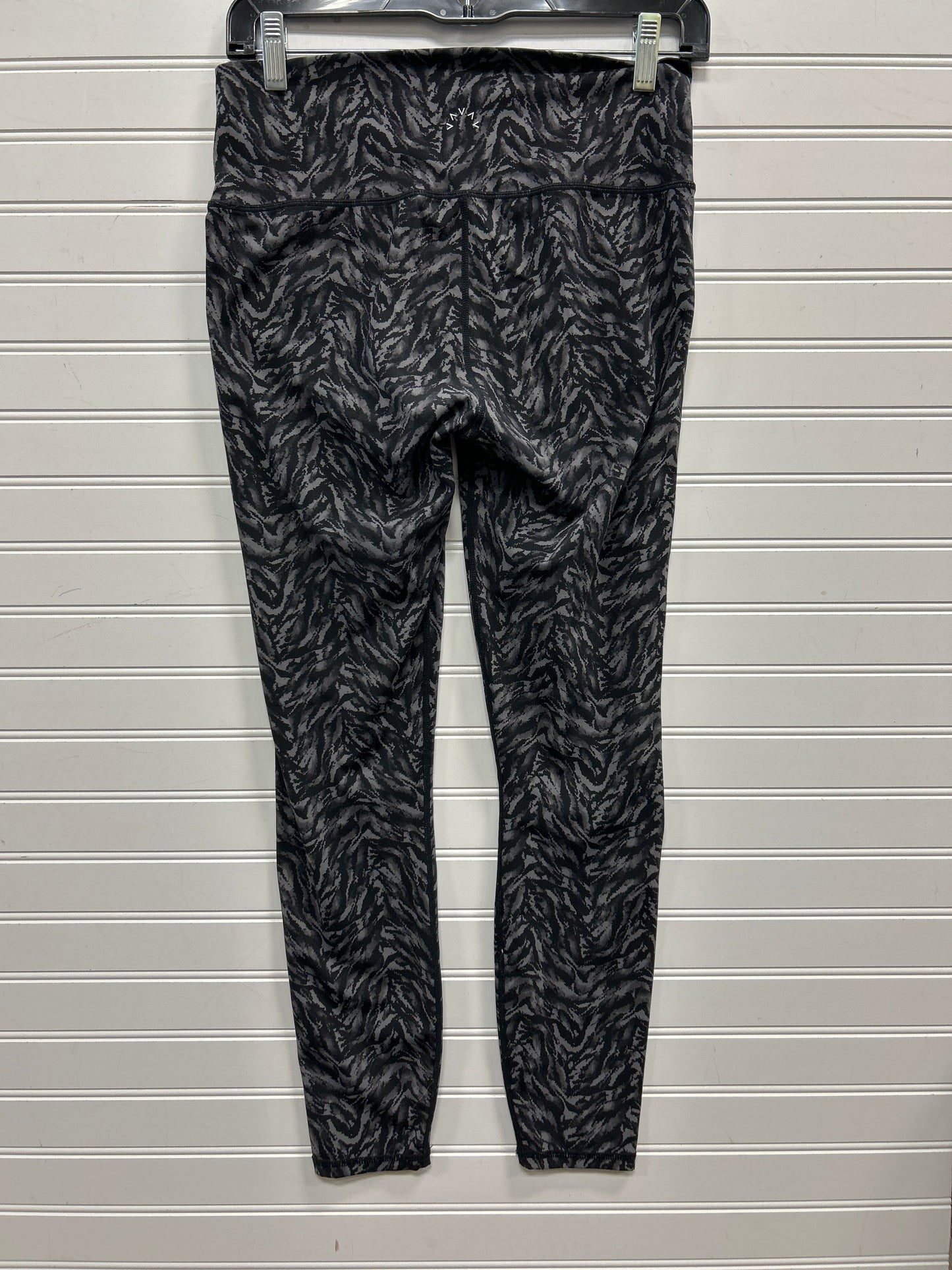 Athletic Leggings By Varley In Grey, Size:M