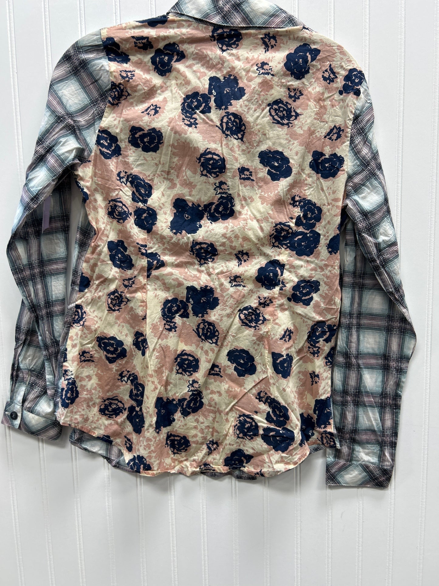 Top Ls By Cabi In Plaid Pattern, Size:S