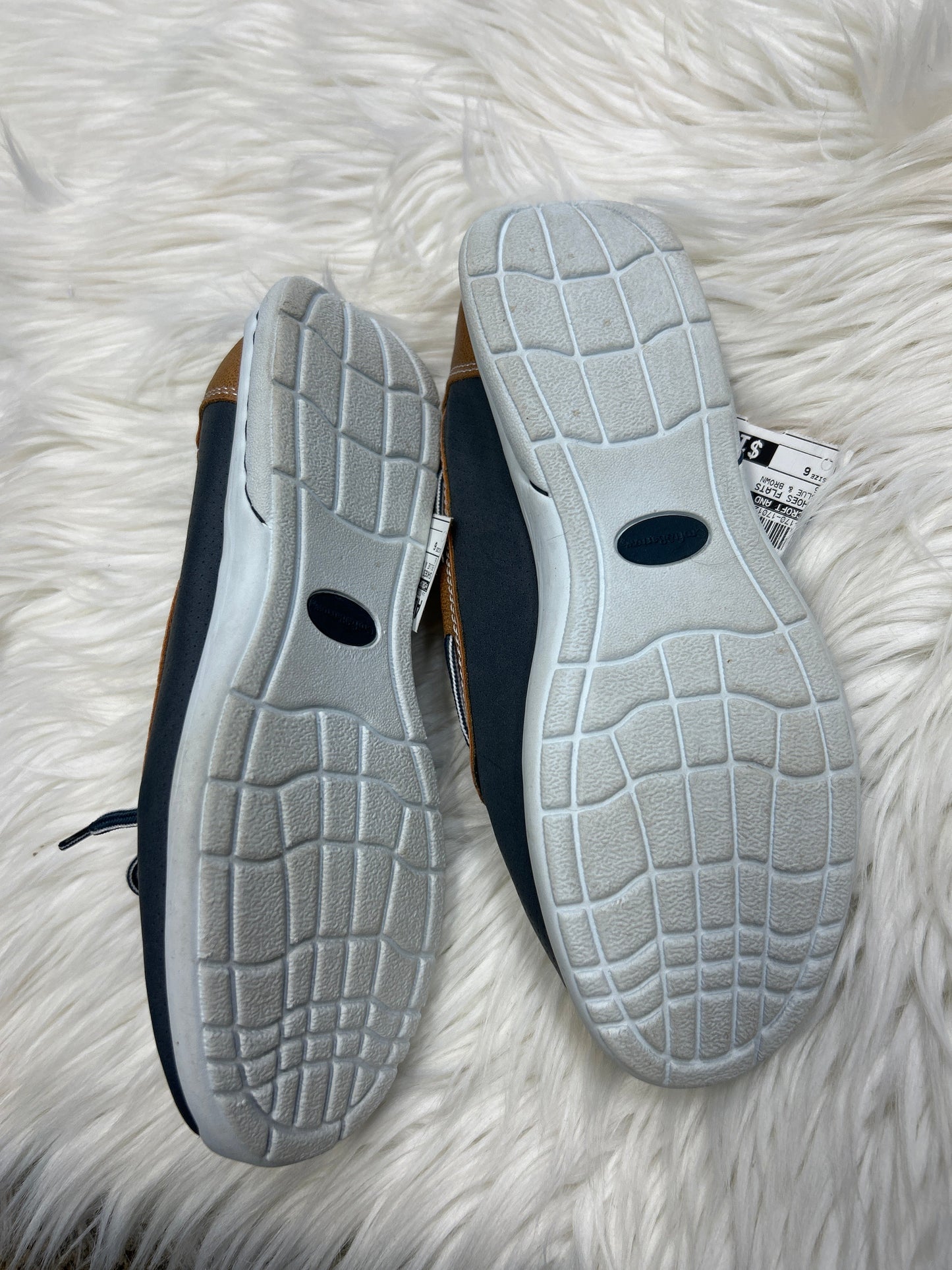 Shoes Flats By Croft And Barrow In Blue & Brown, Size:6