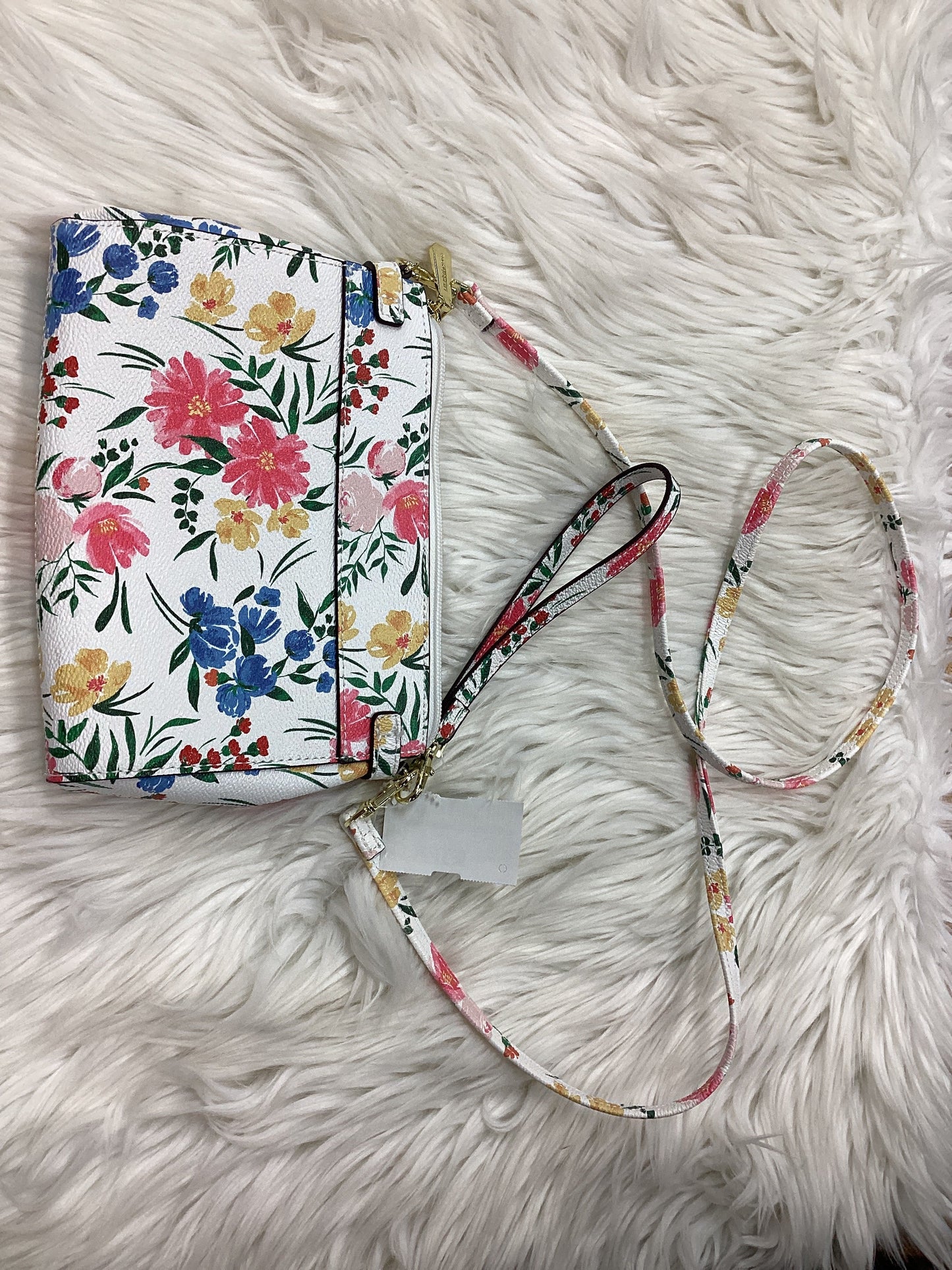 Crossbody By Liz Claiborne In Floral Print, Size:Medium