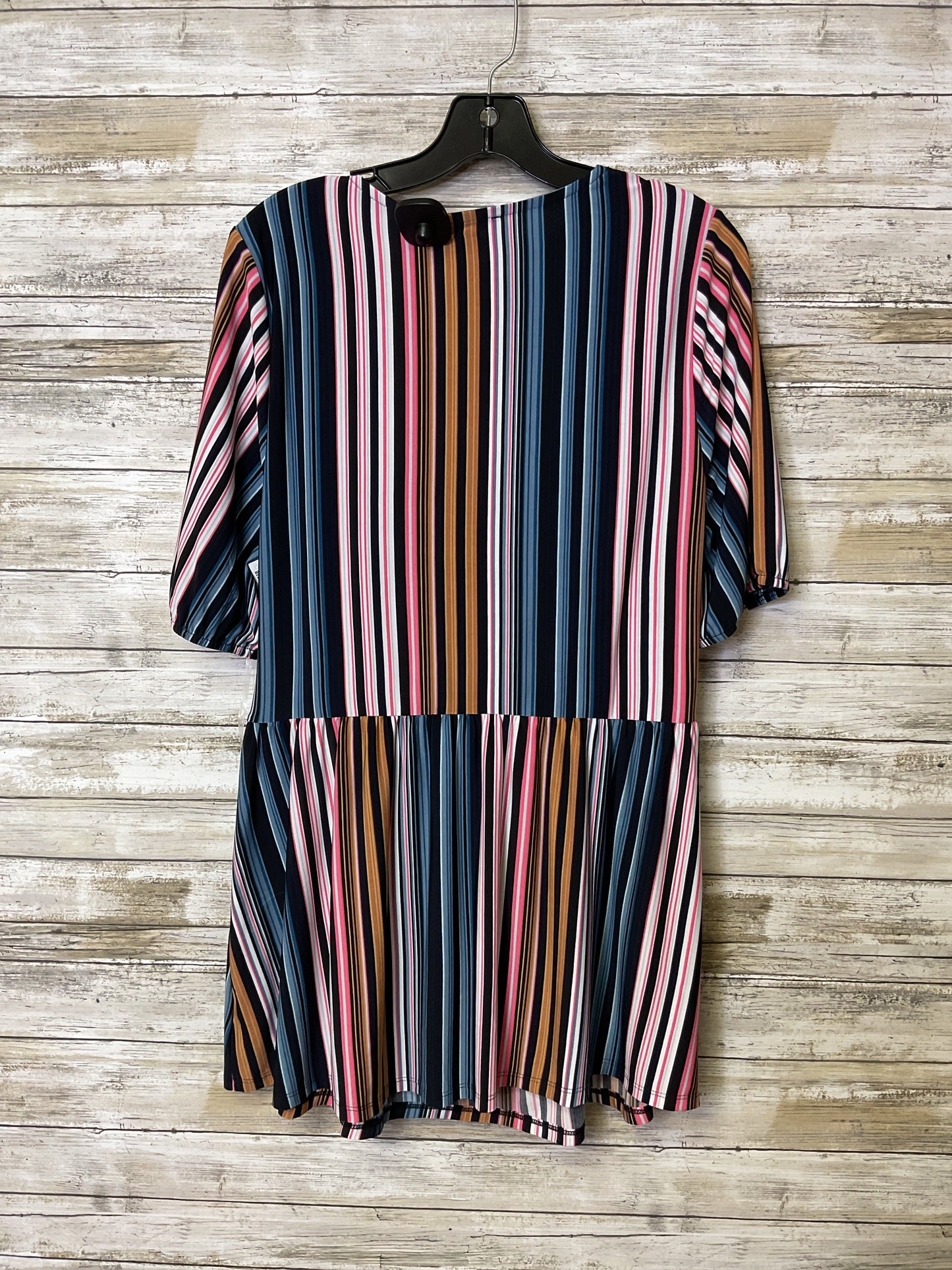 Top 3/4 Sleeve By Lane Bryant In Striped Pattern, Size:L