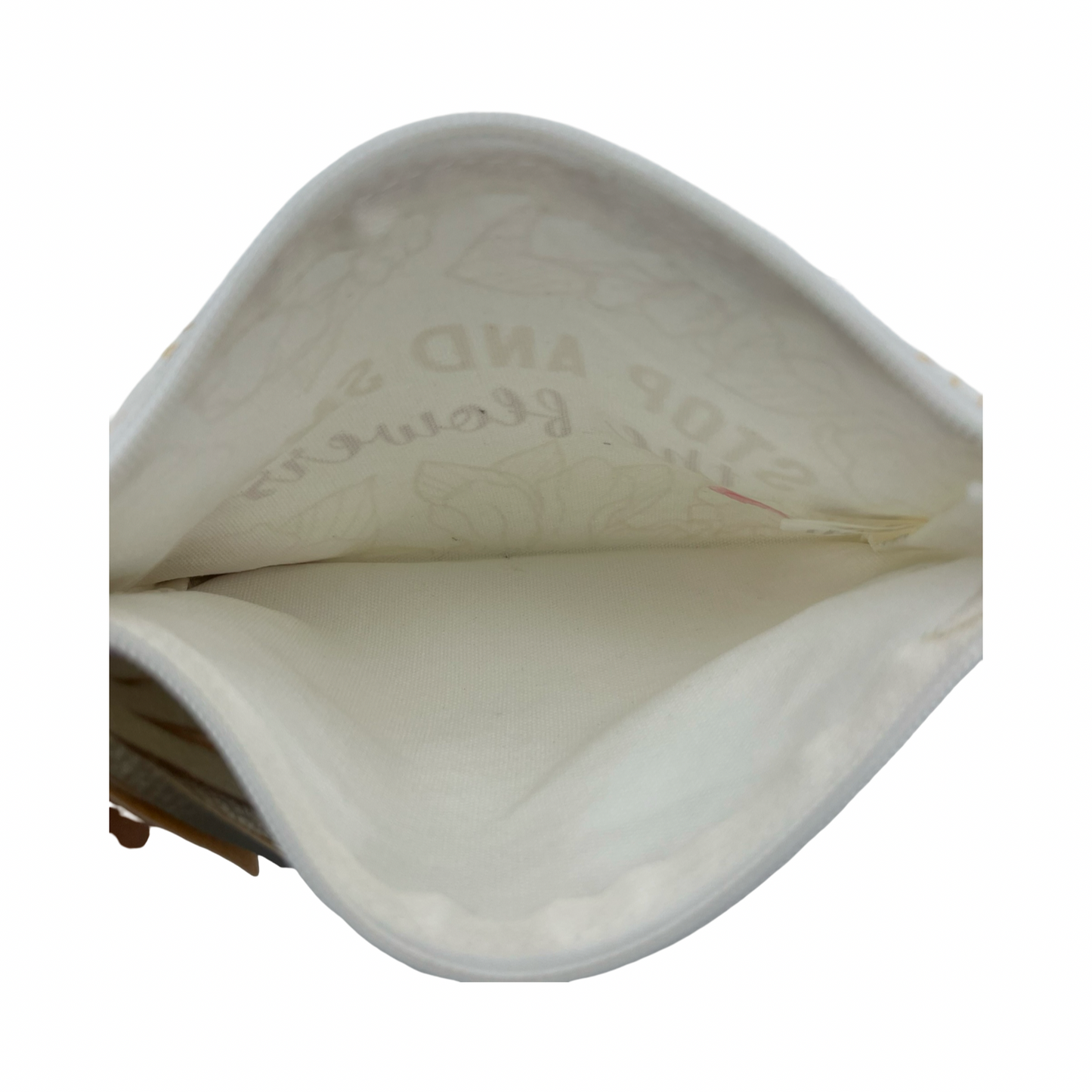 Makeup Bag By Clothes Mentor In Cream, Size:Medium
