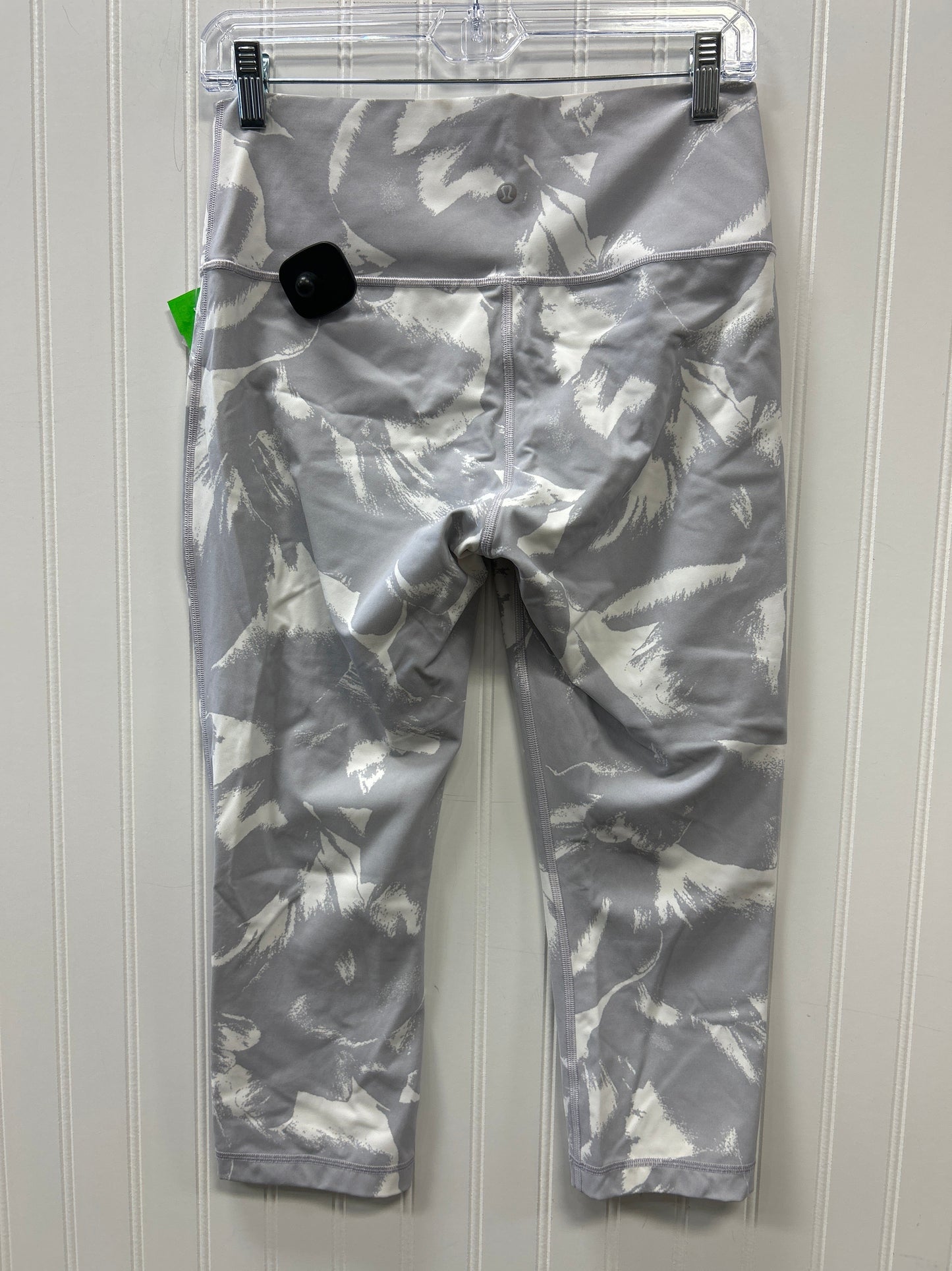 Athletic Leggings Capris By Lululemon In Grey, Size:10