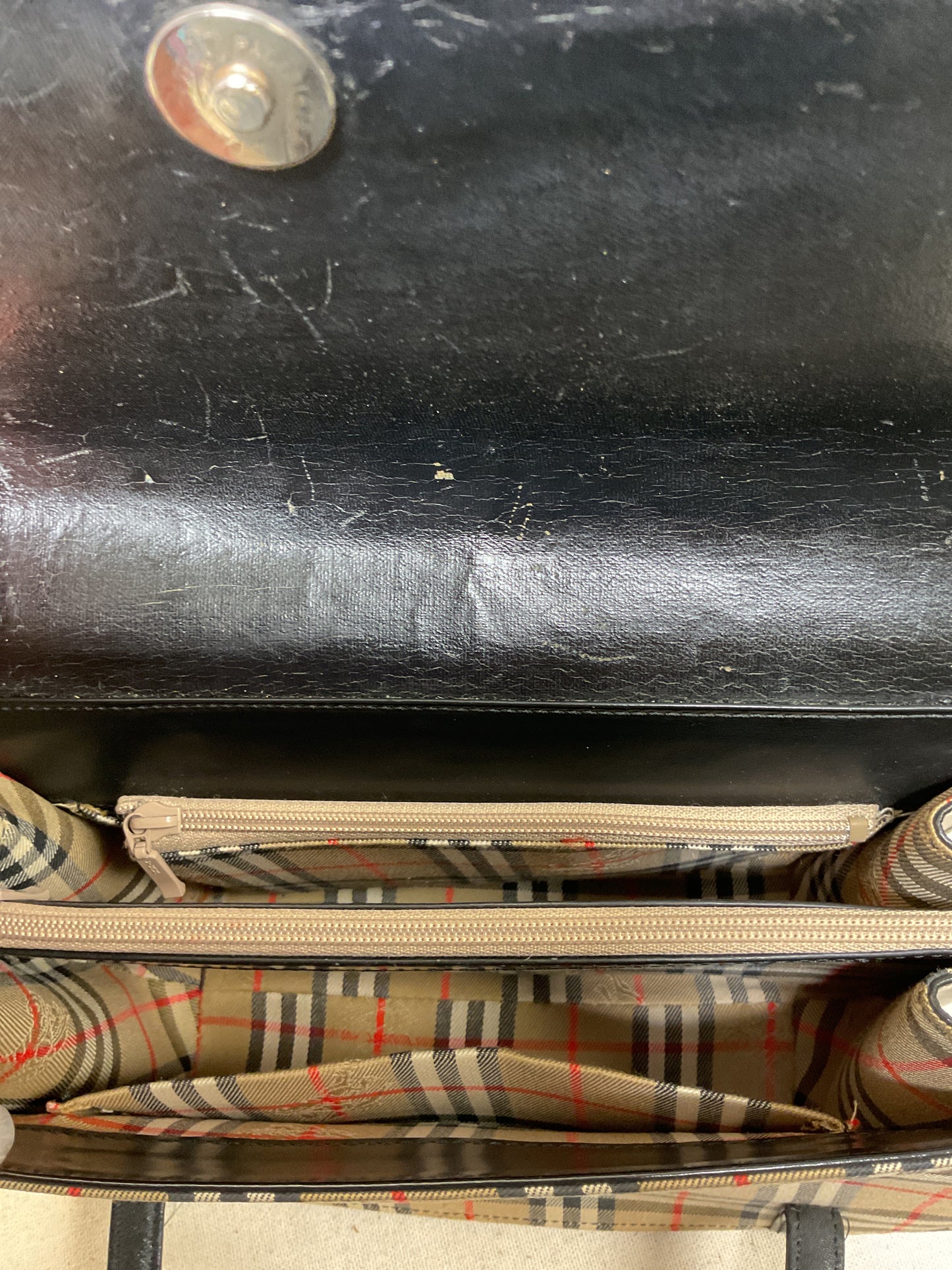 Handbag Luxury Designer By Burberry In Black & Tan, Size:Small