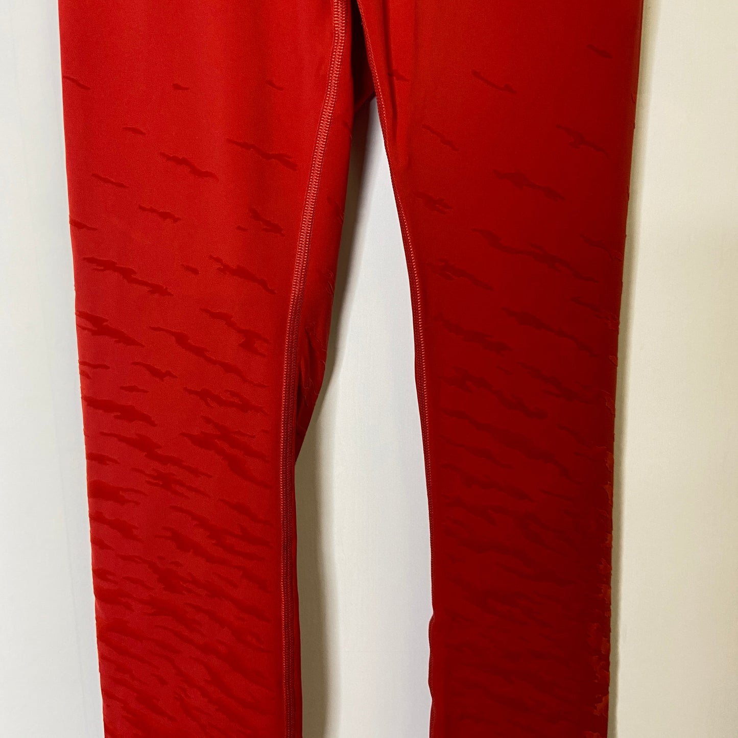 Athletic Leggings By Lululemon In Red, Size: 6