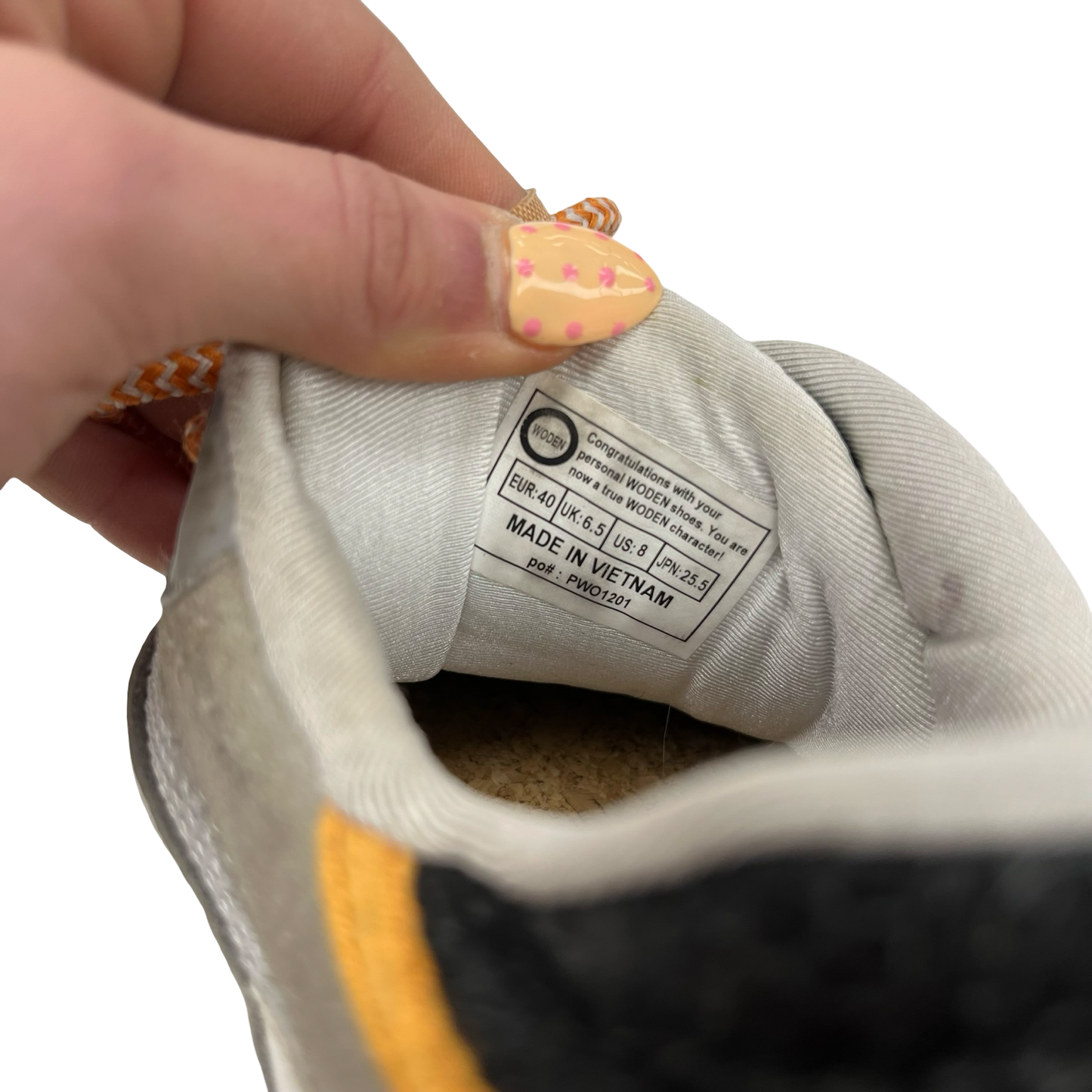 Shoes Sneakers By Cmb In Cream & Grey, Size:8