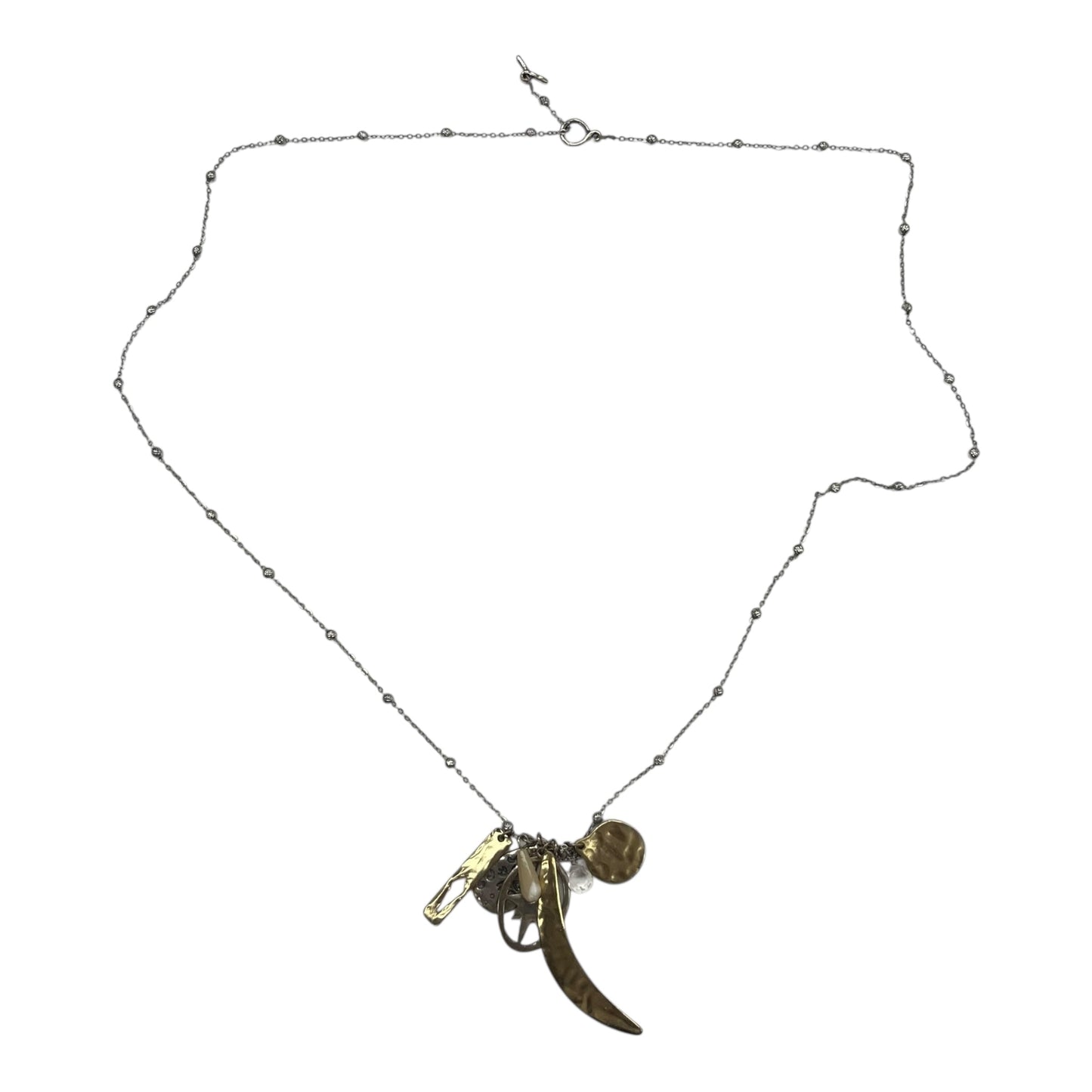 Necklace Charm By Clothes Mentor In Gold & Silver