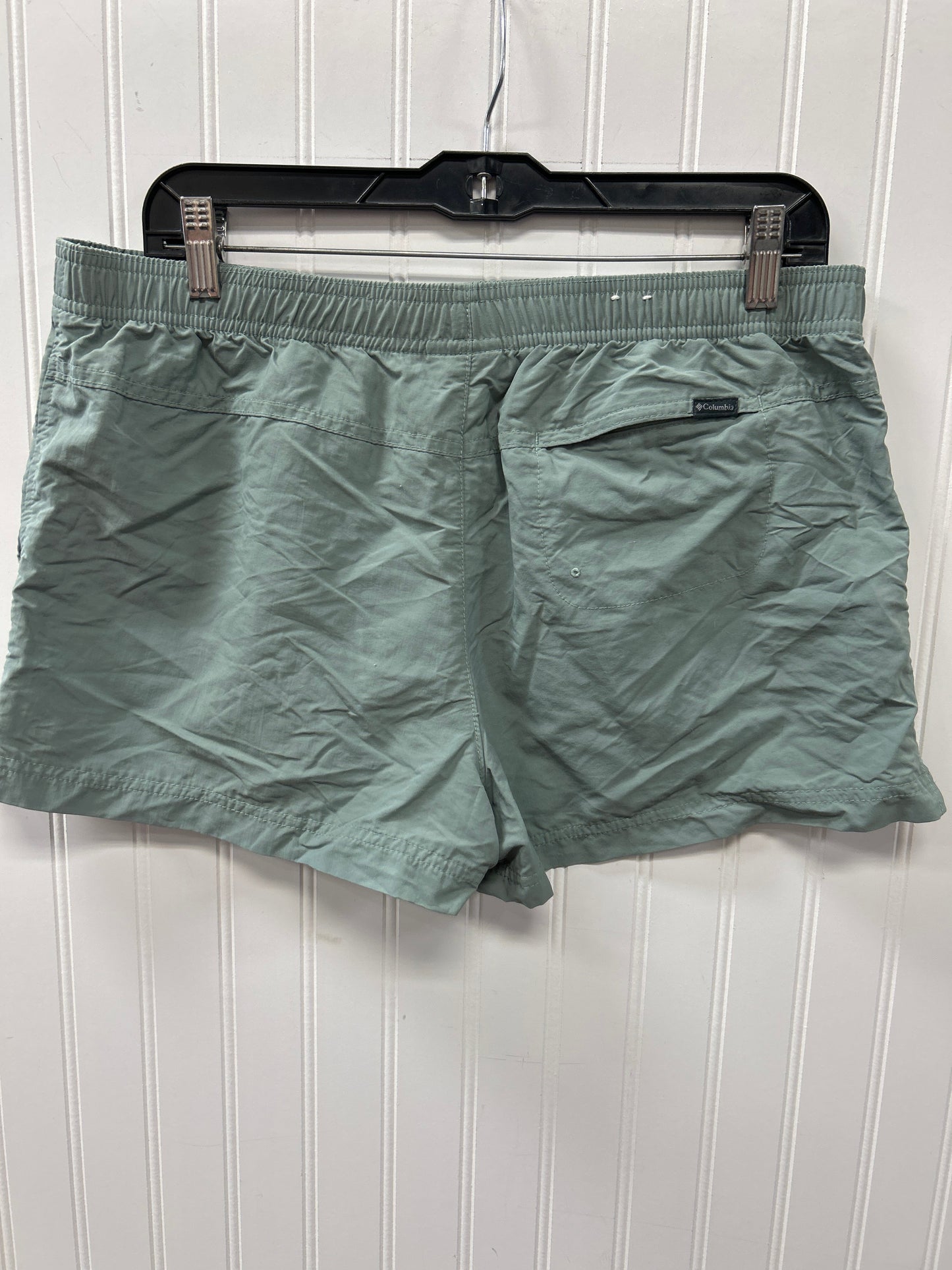 Athletic Shorts By Columbia In Green, Size:L