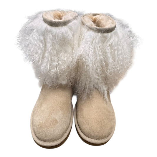 Boots Designer By Ugg In Cream, Size:6