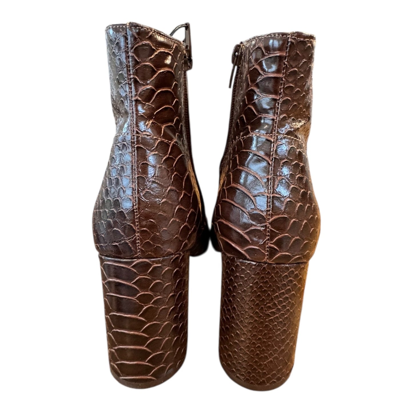 Boots Ankle Heels By Urban Outfitters In Brown, Size:8