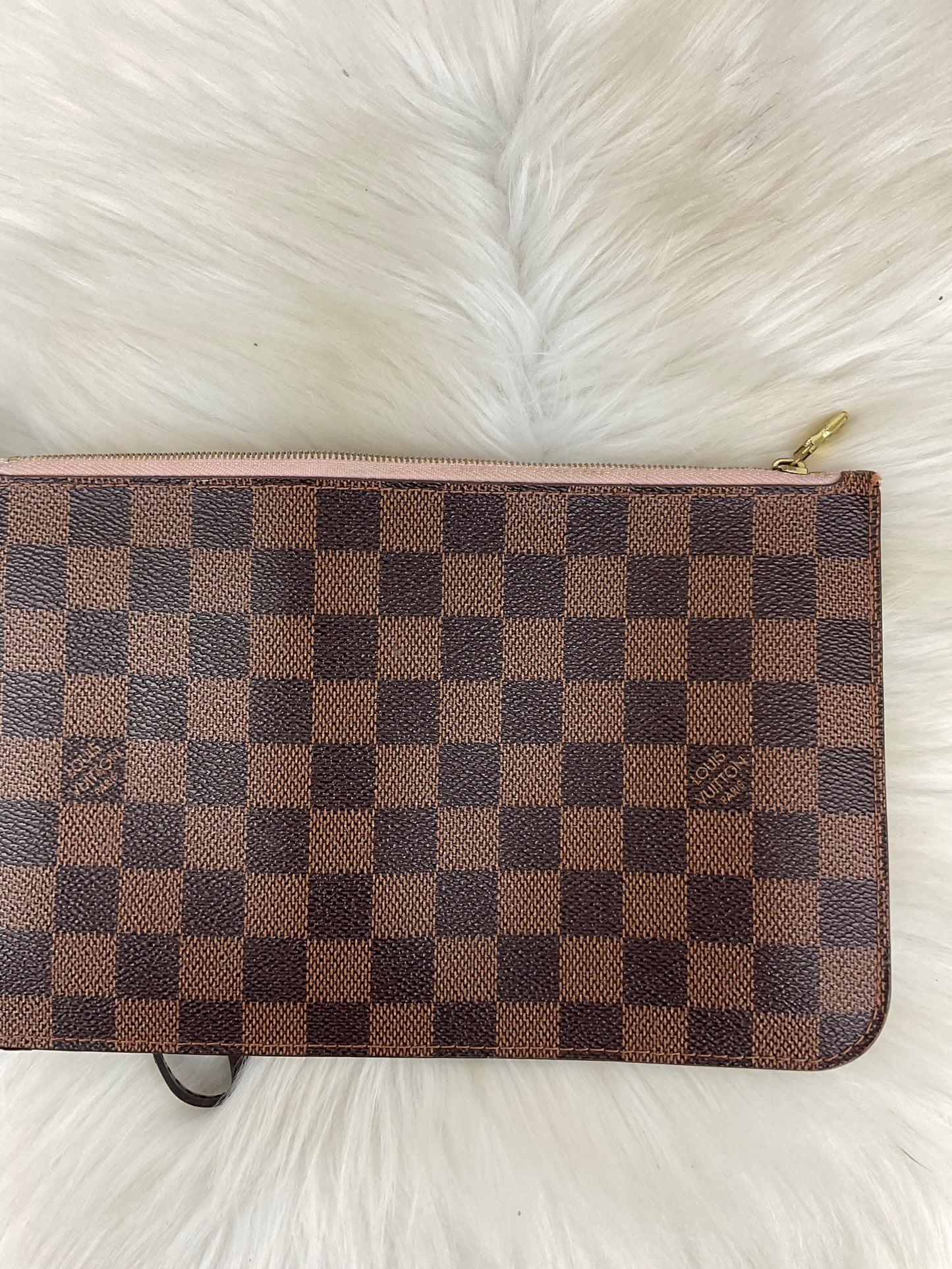 Wristlet Luxury Designer By Louis Vuitton, Size: Large