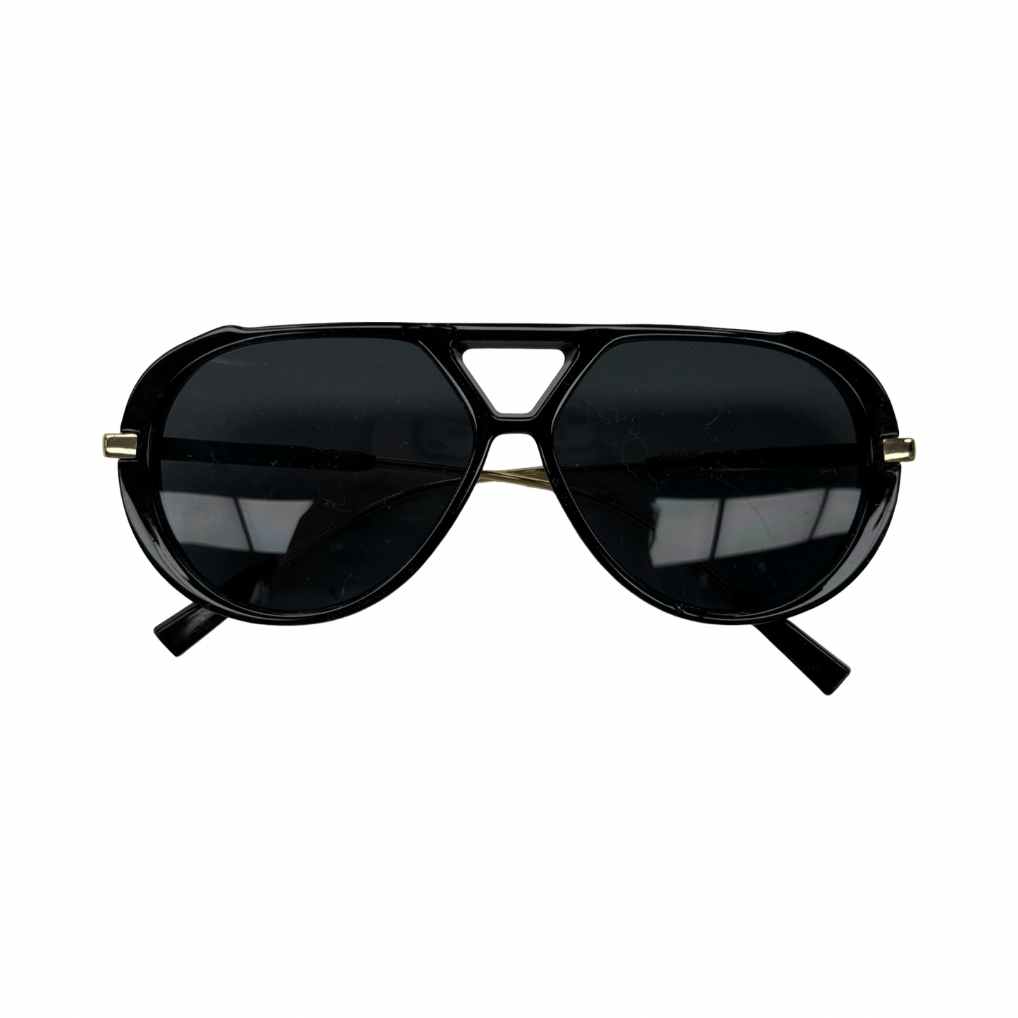 Sunglasses By Clothes Mentor In Black & Gold