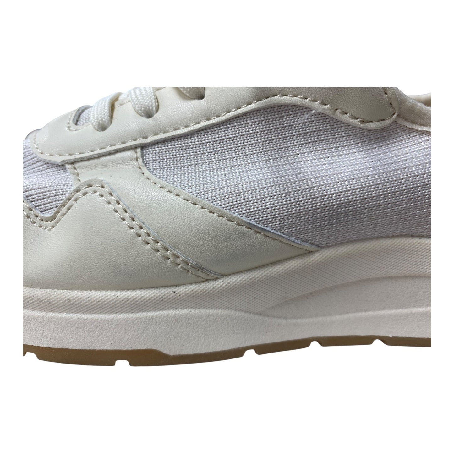 Shoes Athletic By Banana Republic In Cream, Size:8.5