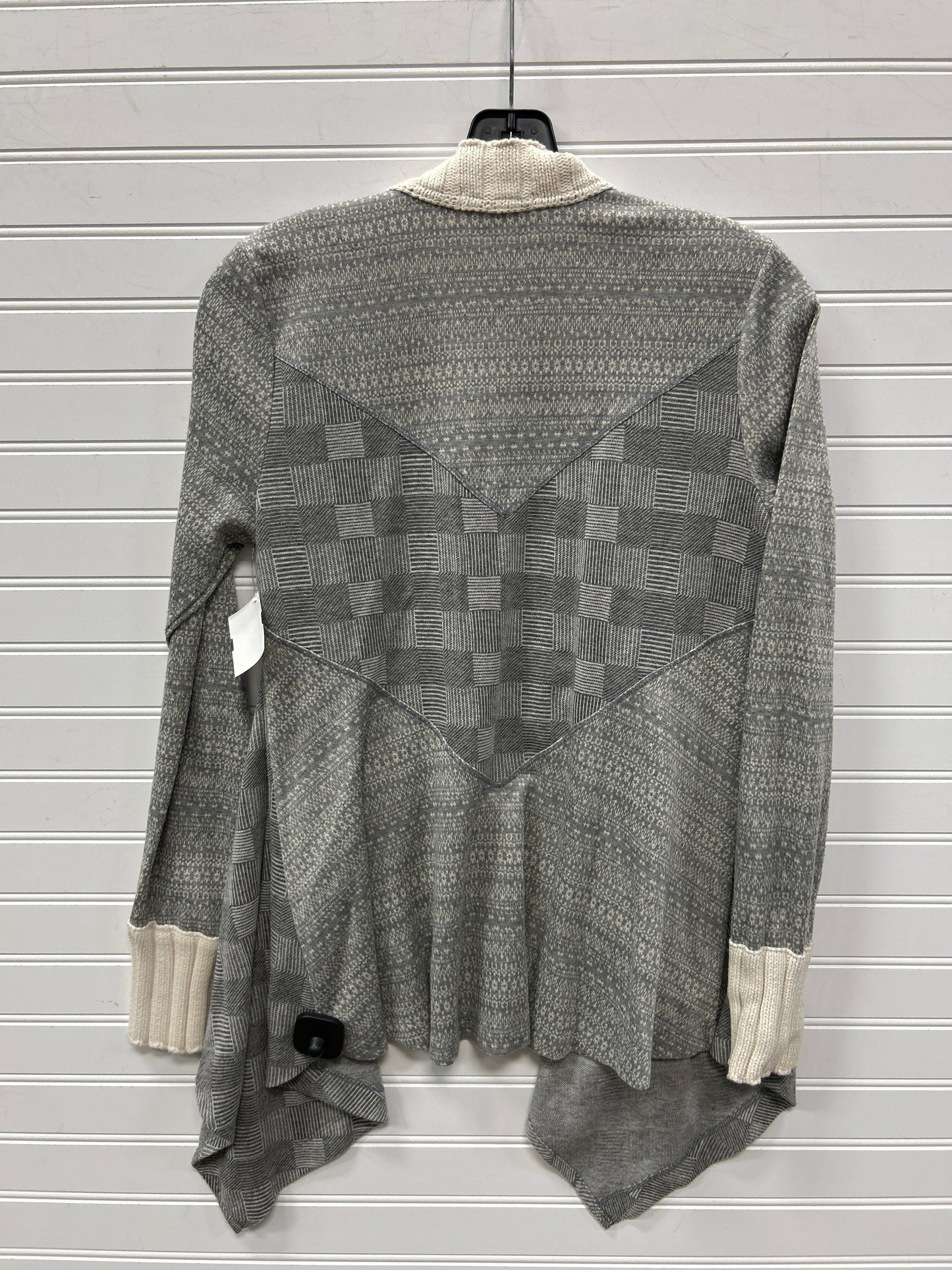 Cardigan By Mystree In Grey, Size:M
