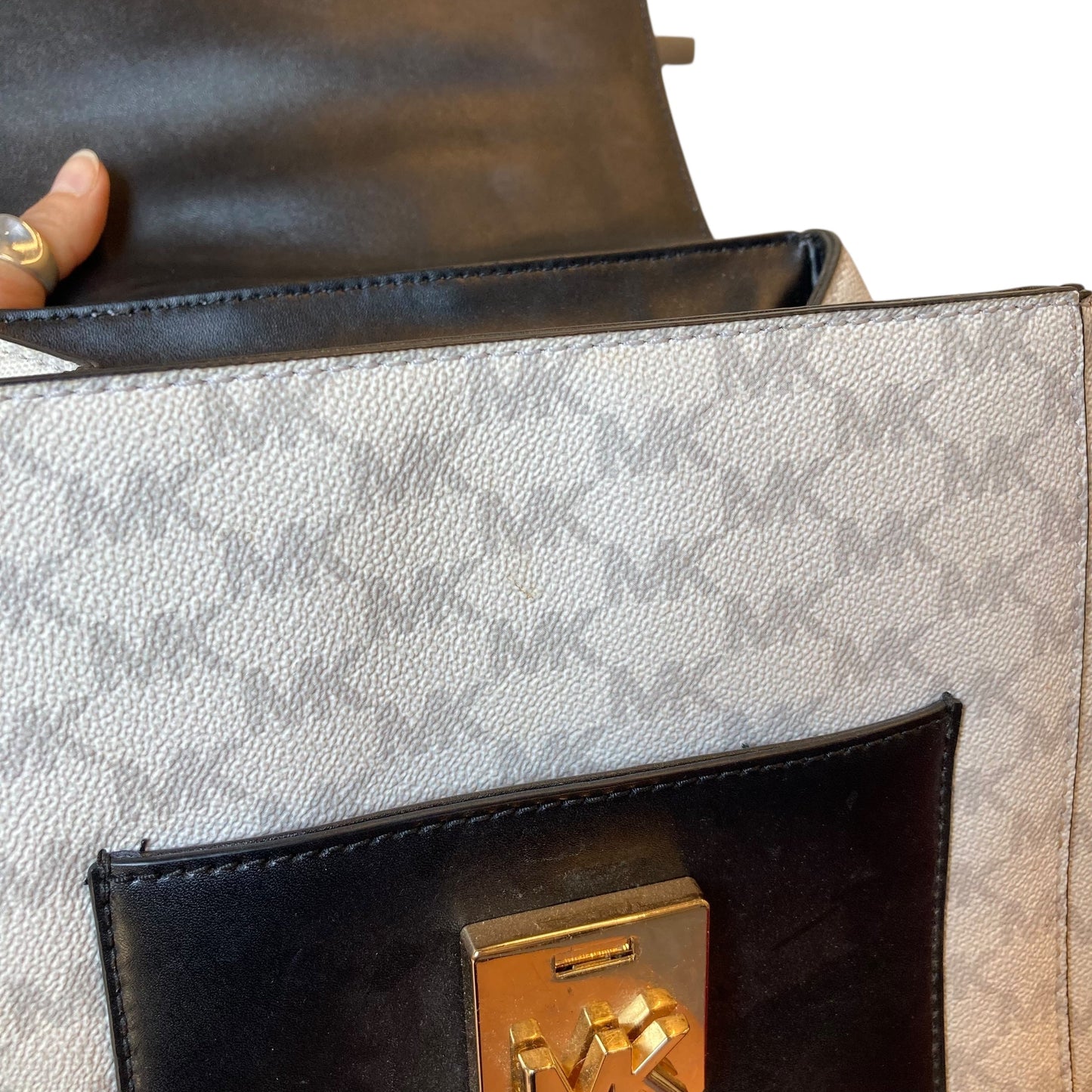 Backpack Designer By Michael Kors In Black & White, Size:Small