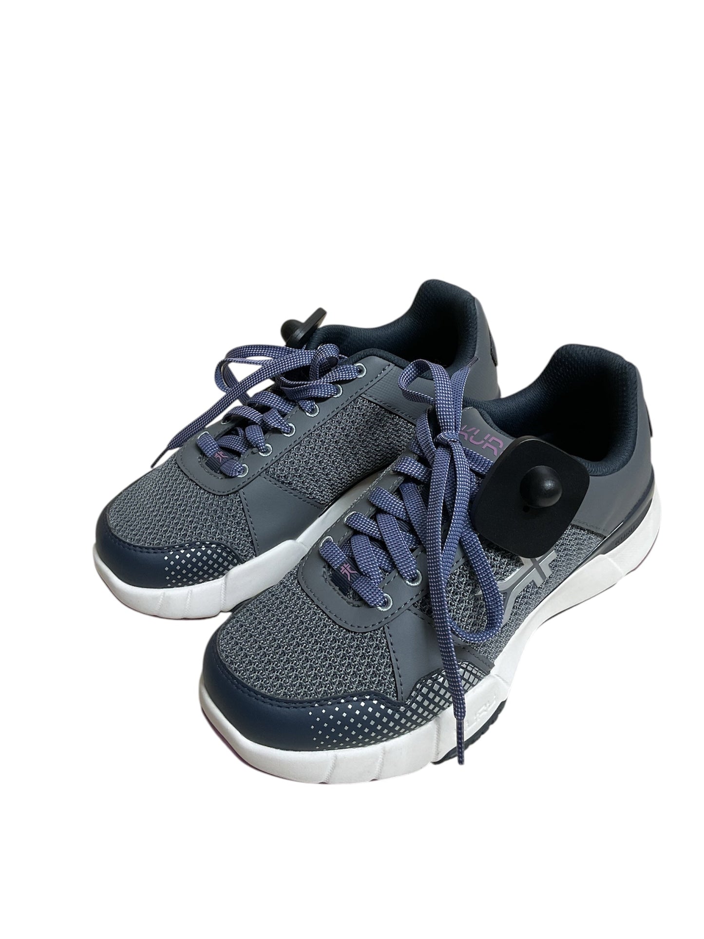 Shoes Athletic By Cmb In Grey, Size:7.5