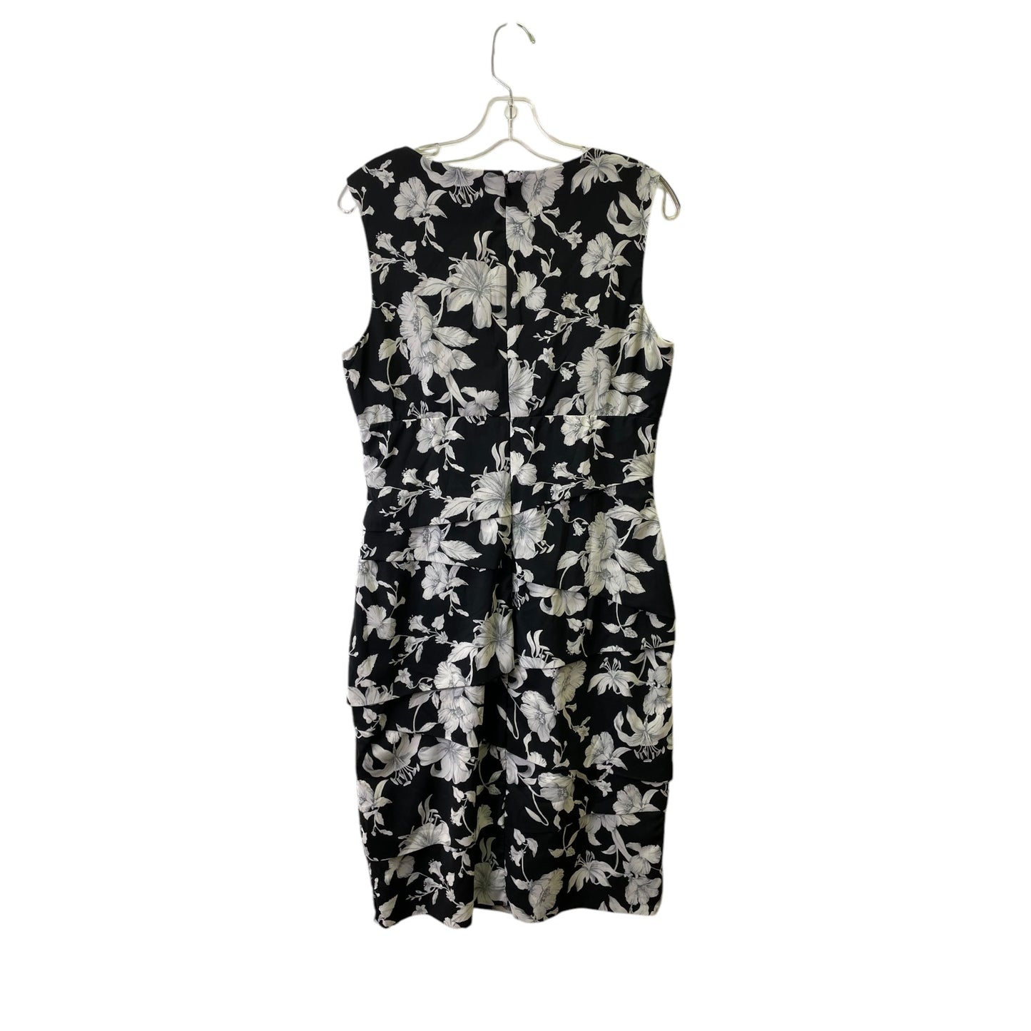 Dress Party Midi By White House Black Market In Black & White, Size:12