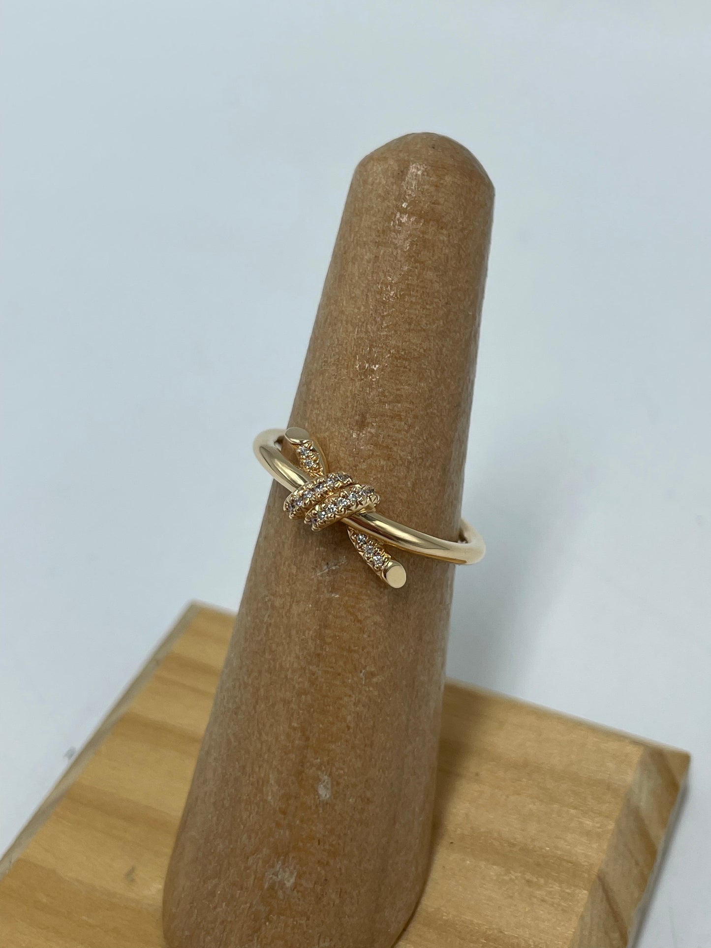Tiffany & Company 18K Diamond Knot Luxury Ring, Size: 6