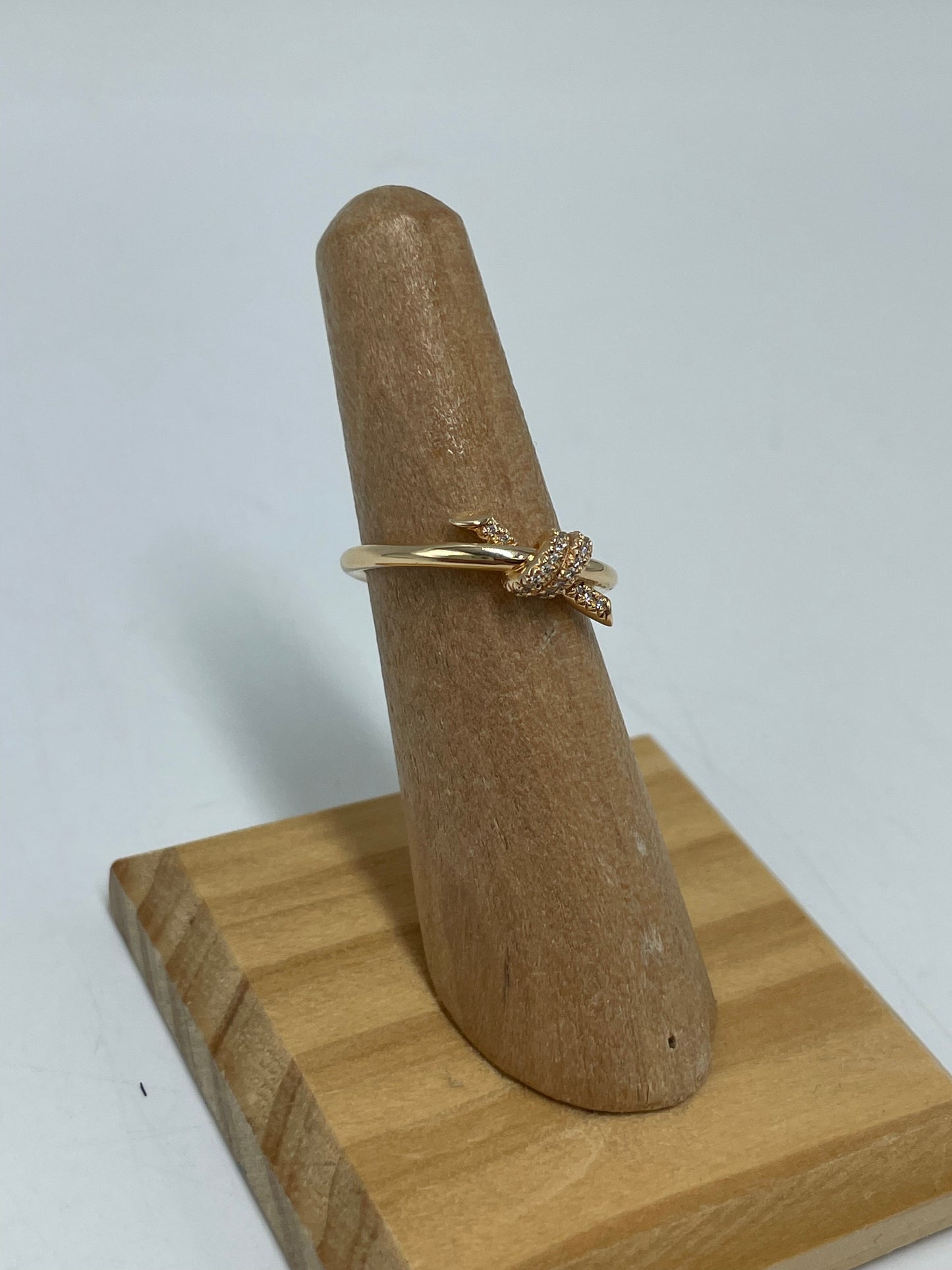 Tiffany & Company 18K Diamond Knot Luxury Ring, Size: 6