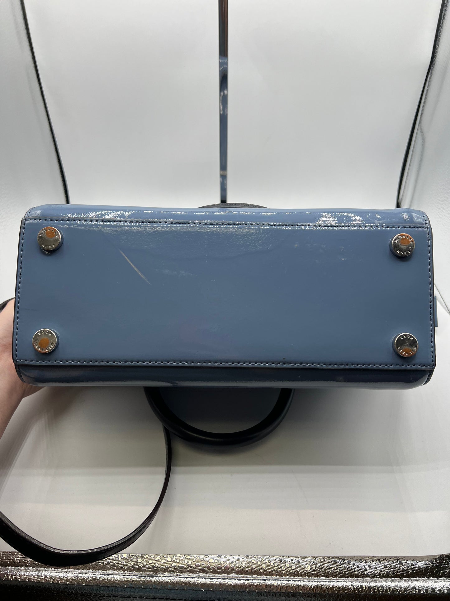 CROSSBODY DESIGNER by MICHAEL KORS In BLUE, Size: MEDIUM