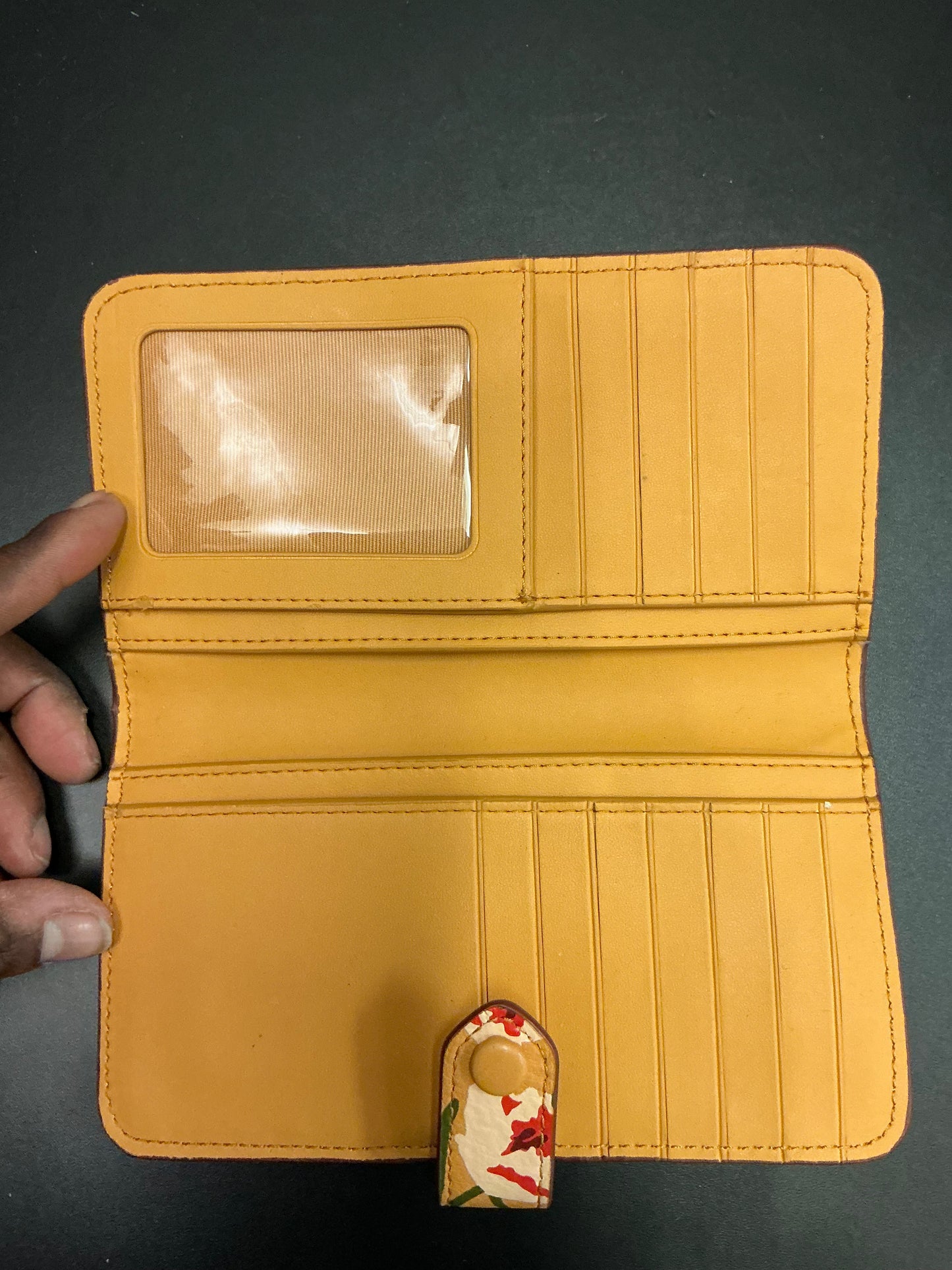 Wallet By Vera Bradley, Size: Medium