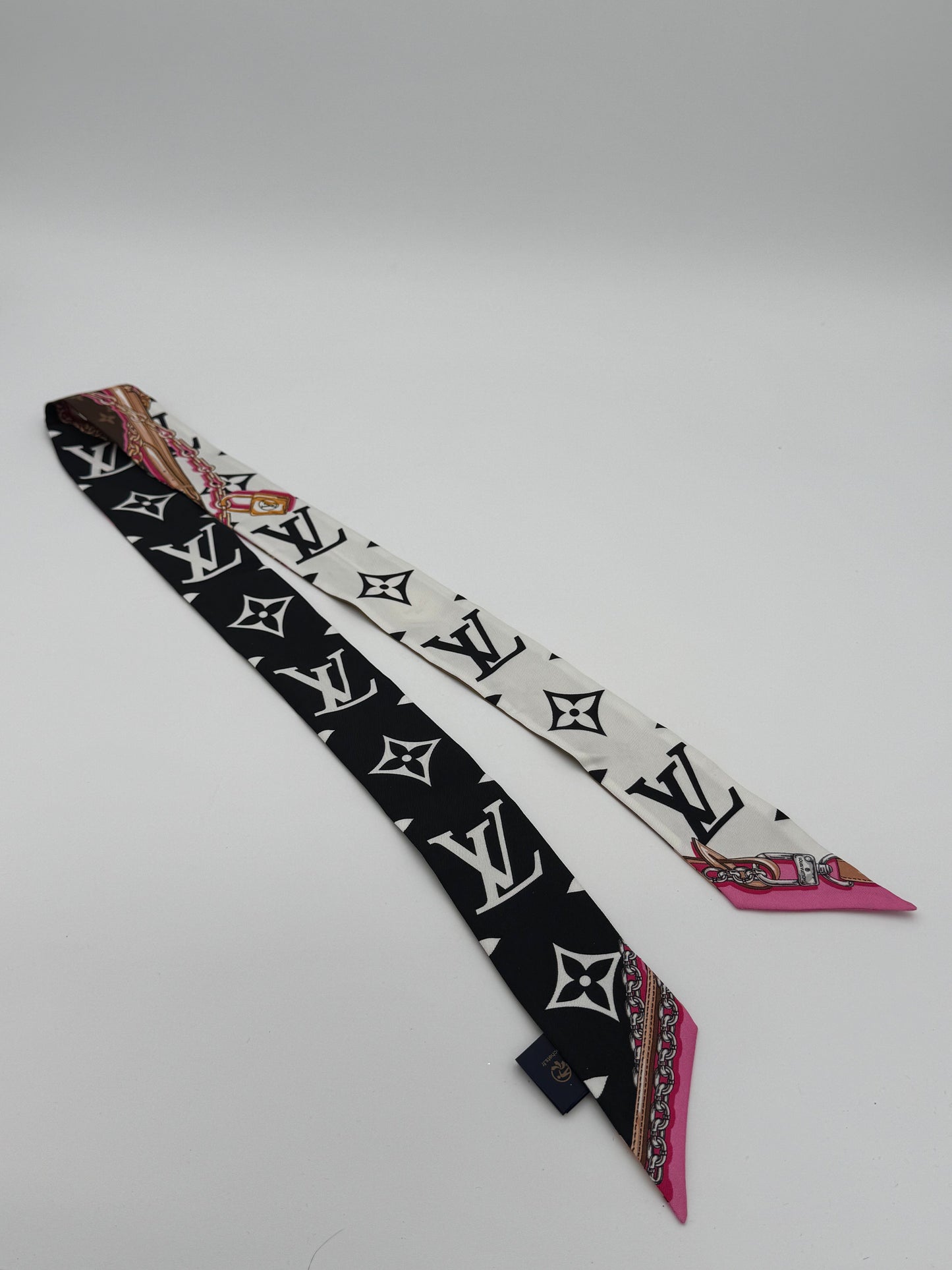Scarf Luxury Designer By Louis Vuitton In Multi