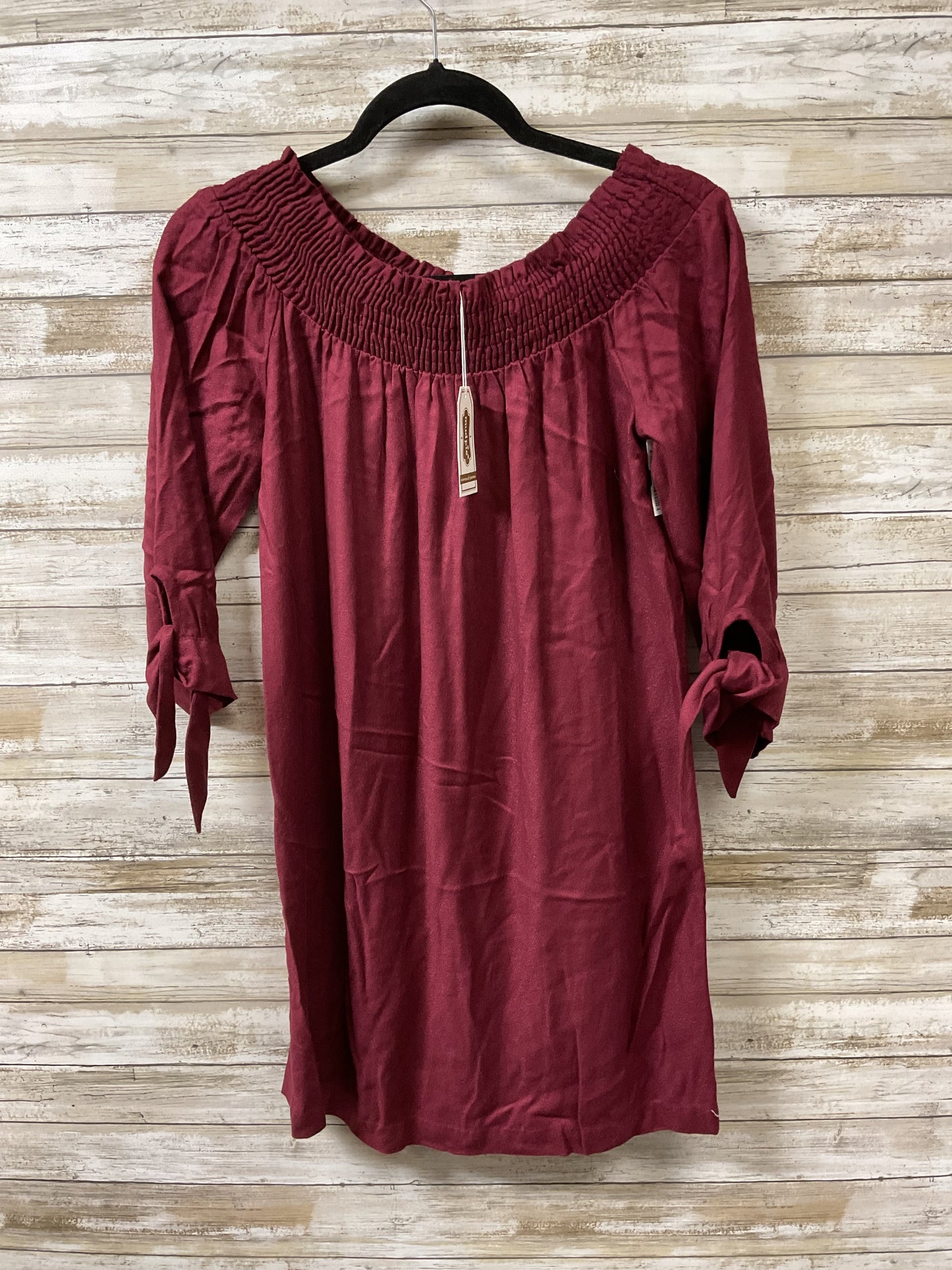 Dress Casual Short By Mudpie In Red, Size:S