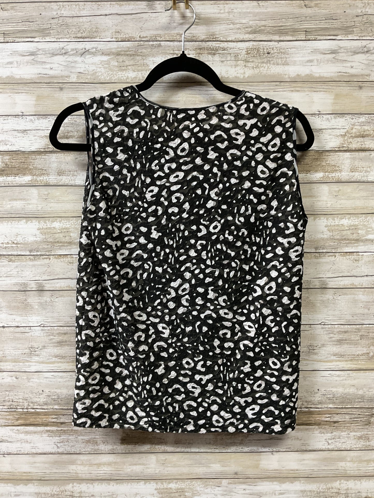Top Sleeveless By Cmb In Black & White, Size:Xs
