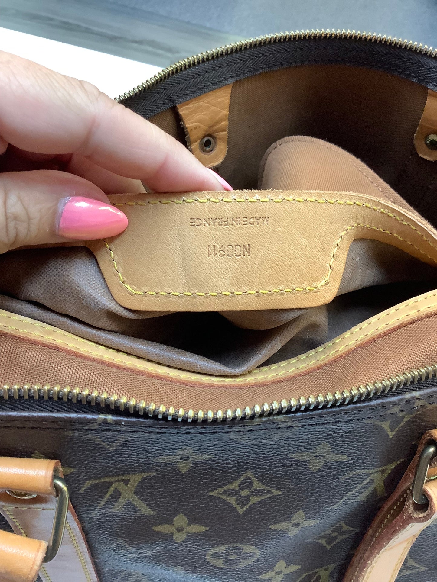 Duffle And Weekender Luxury Designer By Louis Vuitton In Brown, Size:Large