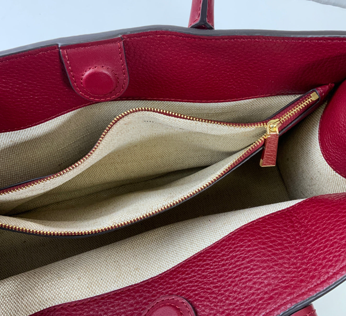 Handbag Designer By Michael Kors In Red, Size:Medium