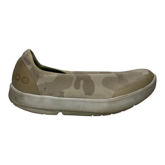 SHOES SNEAKERS by OOFOS in TAN, Size:10