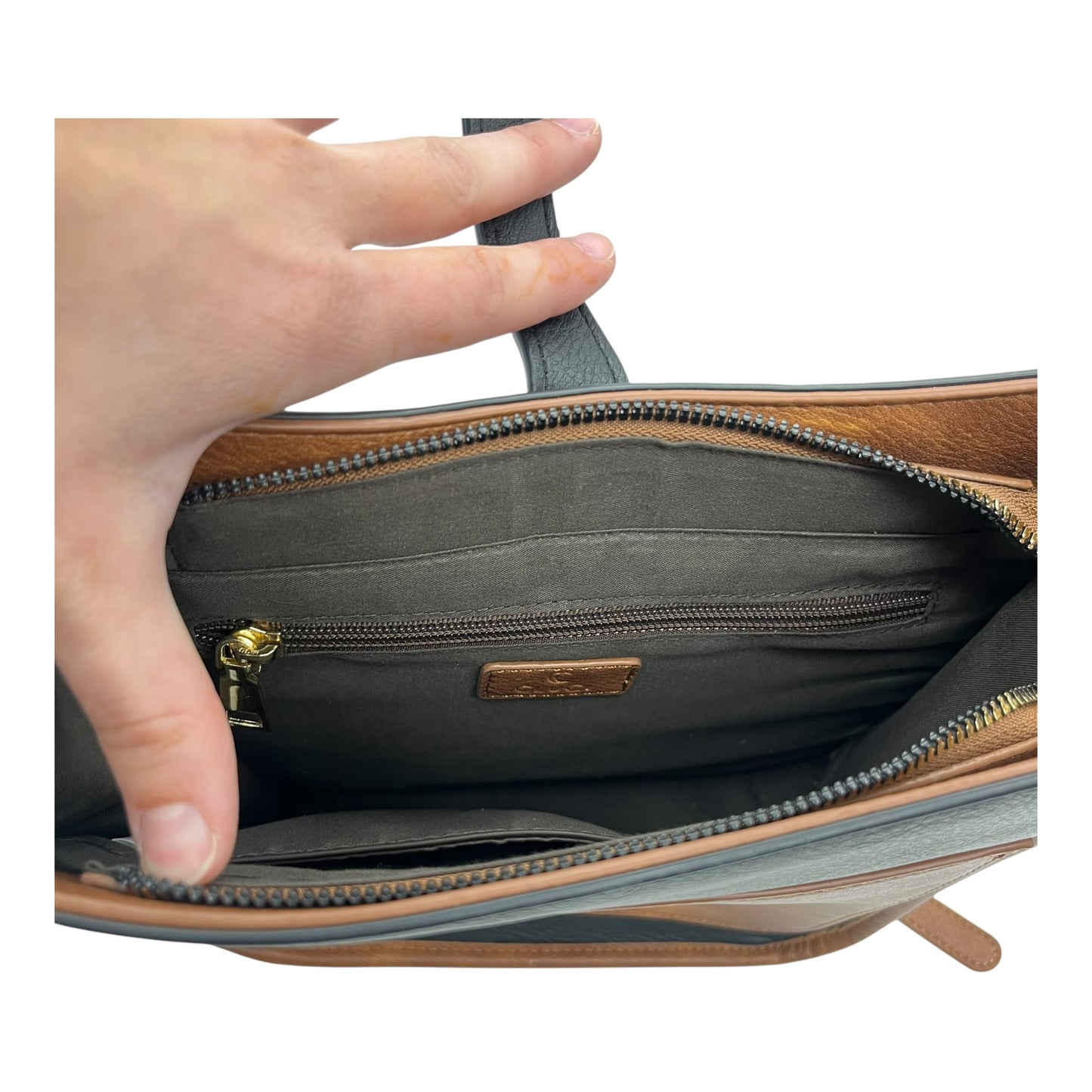 Crossbody By Clothes Mentor In Black & Brown, Size:Large