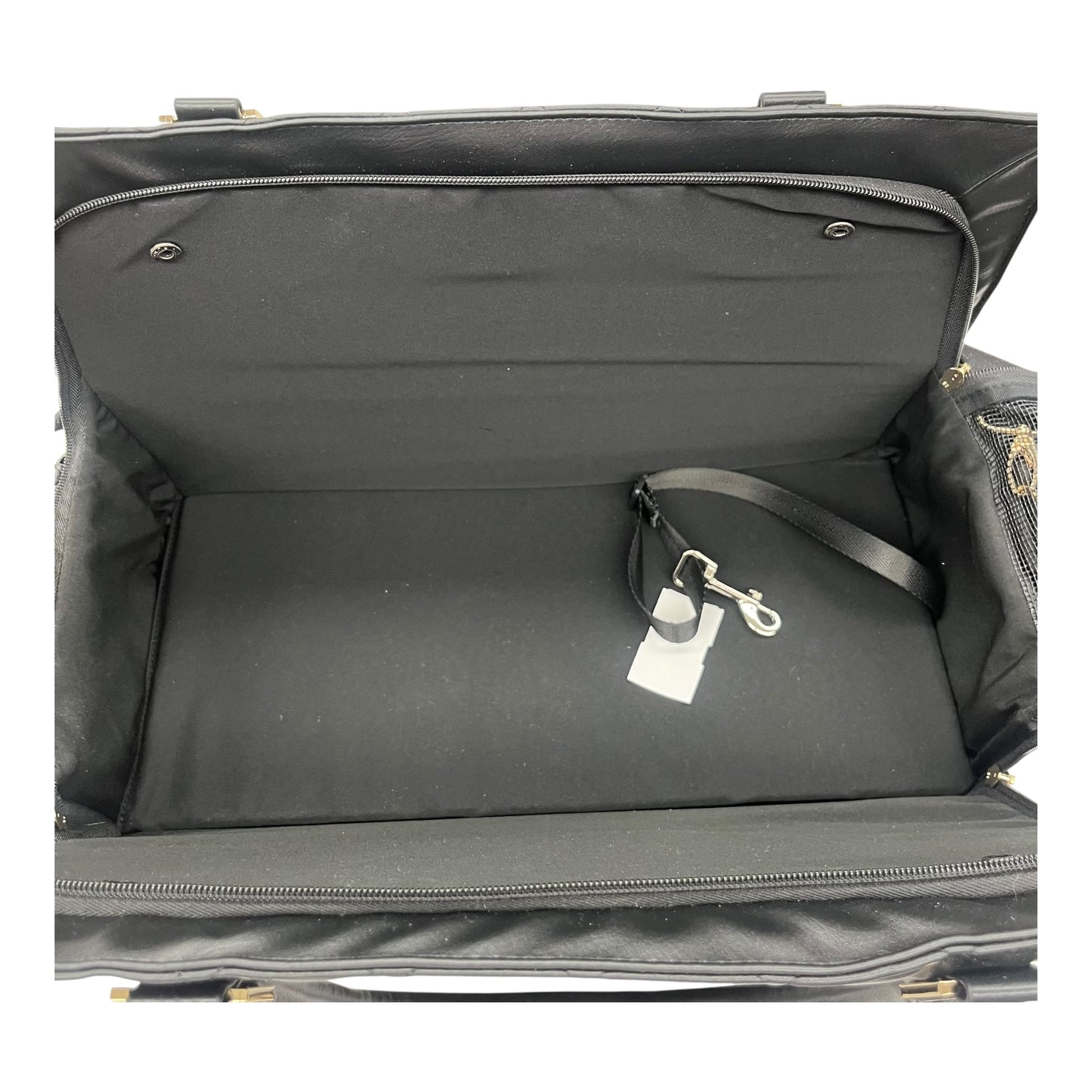 Duffle And Weekender By Clothes Mentor In Black, Size:Large