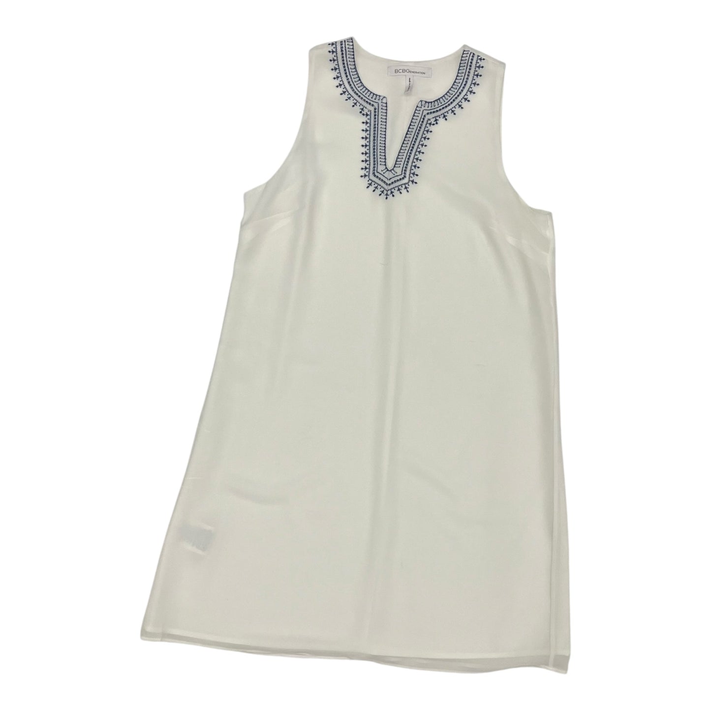 Dress Casual Short By Bcbgeneration In Blue & Cream, Size:M