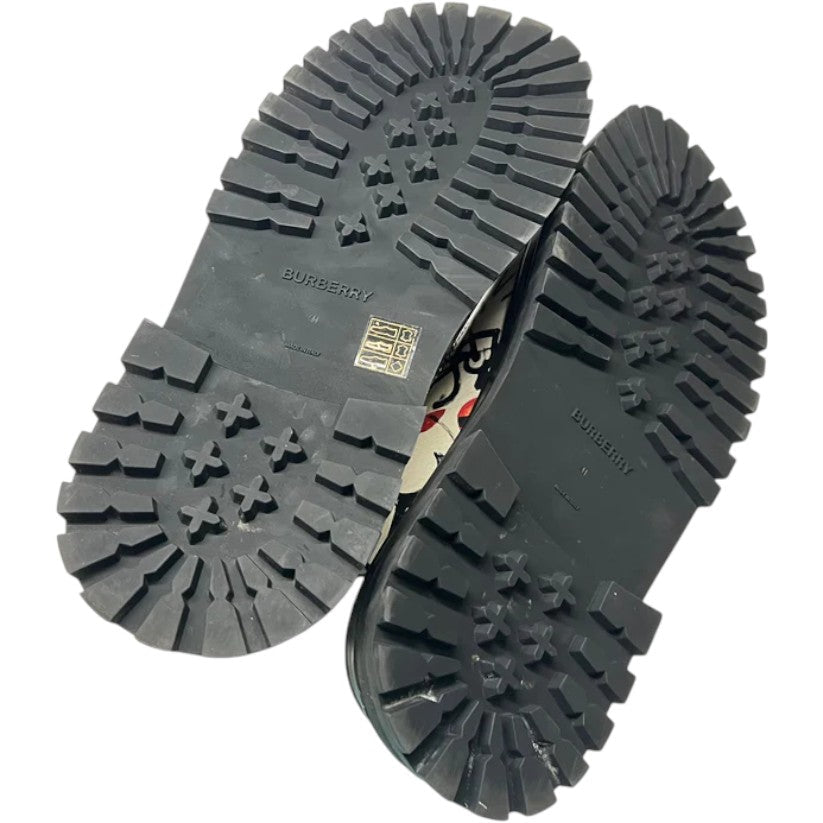 Shoes Luxury Designer By Burberry In White, Size: 11