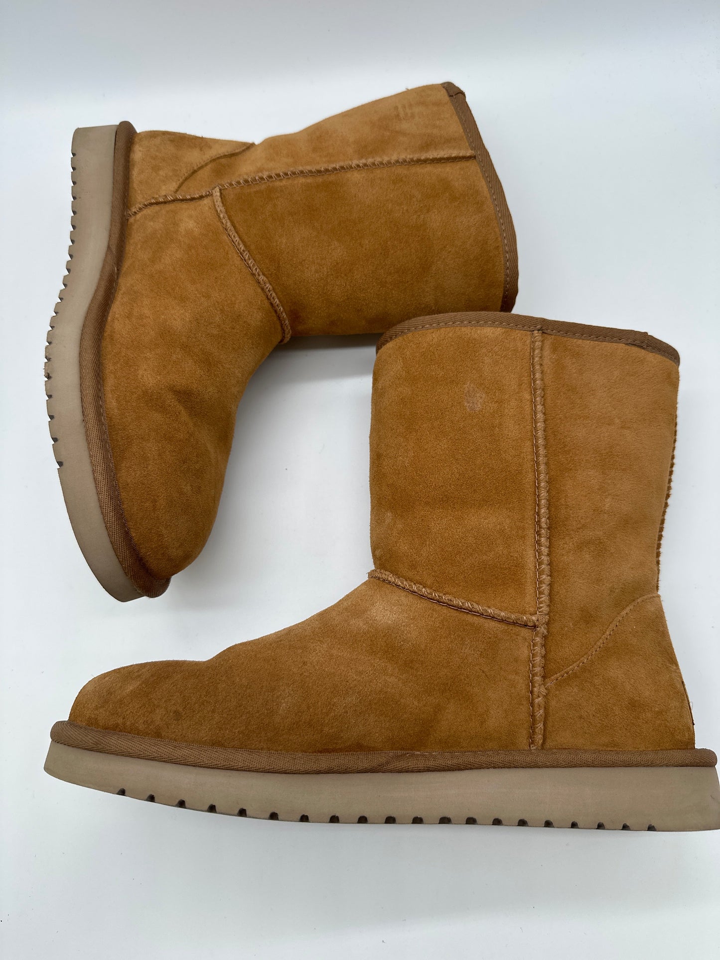 Boots Ankle Flats By Koolaburra By Ugg Size: 9